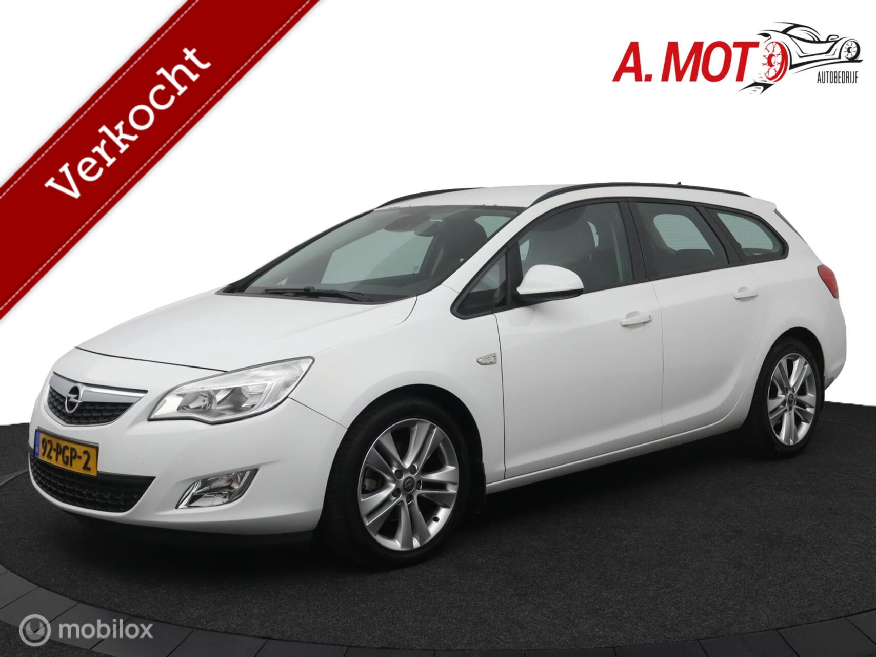 Opel Astra Sports Tourer 1.6 Turbo Sport / apk 21-05-2027 2011 - voorkant