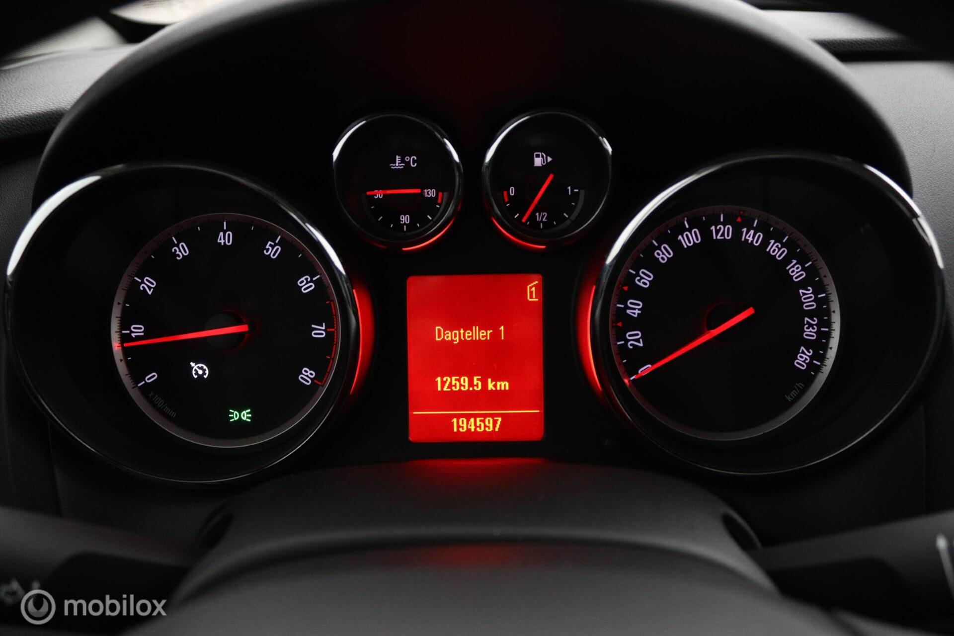 Foto van Opel Astra Sports Tourer