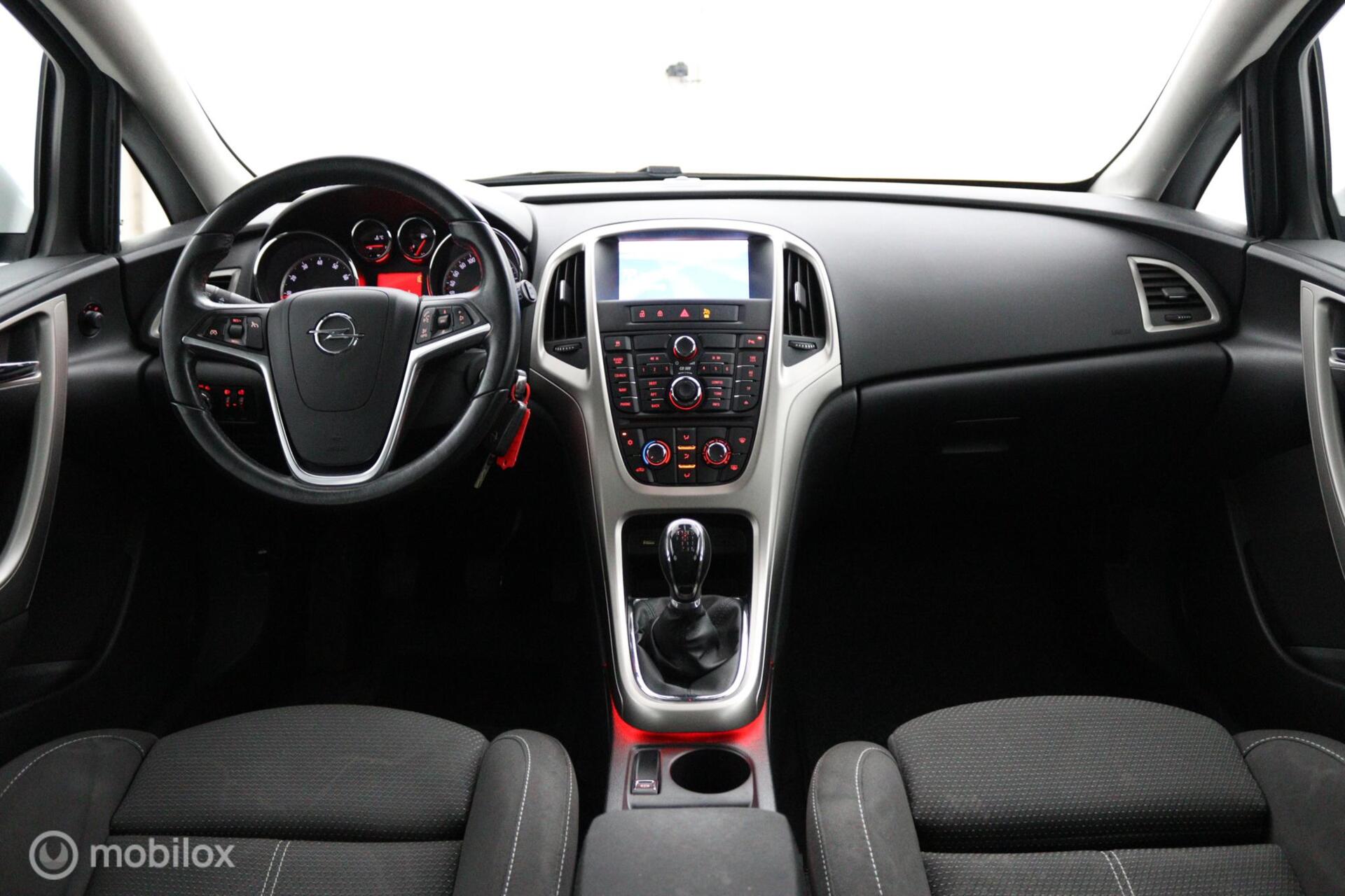 Foto van Opel Astra Sports Tourer