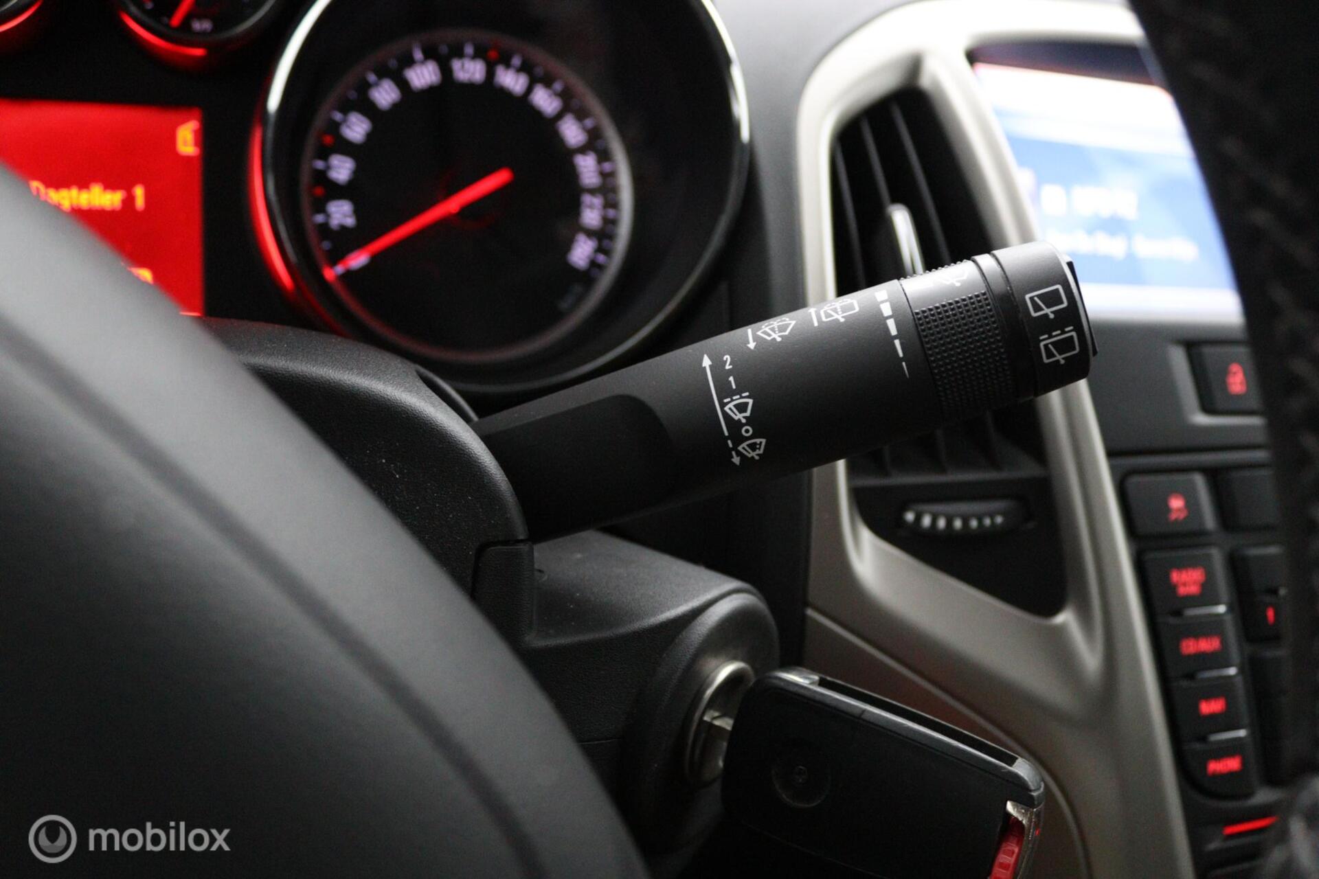 Foto van Opel Astra Sports Tourer