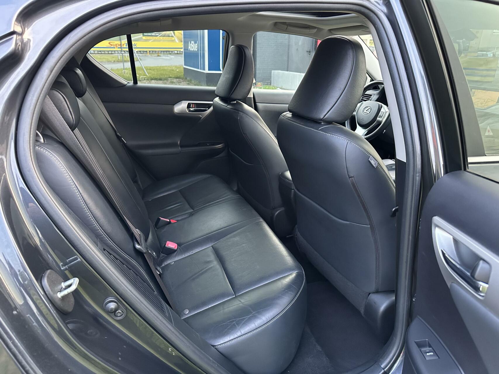 Foto van Lexus CT