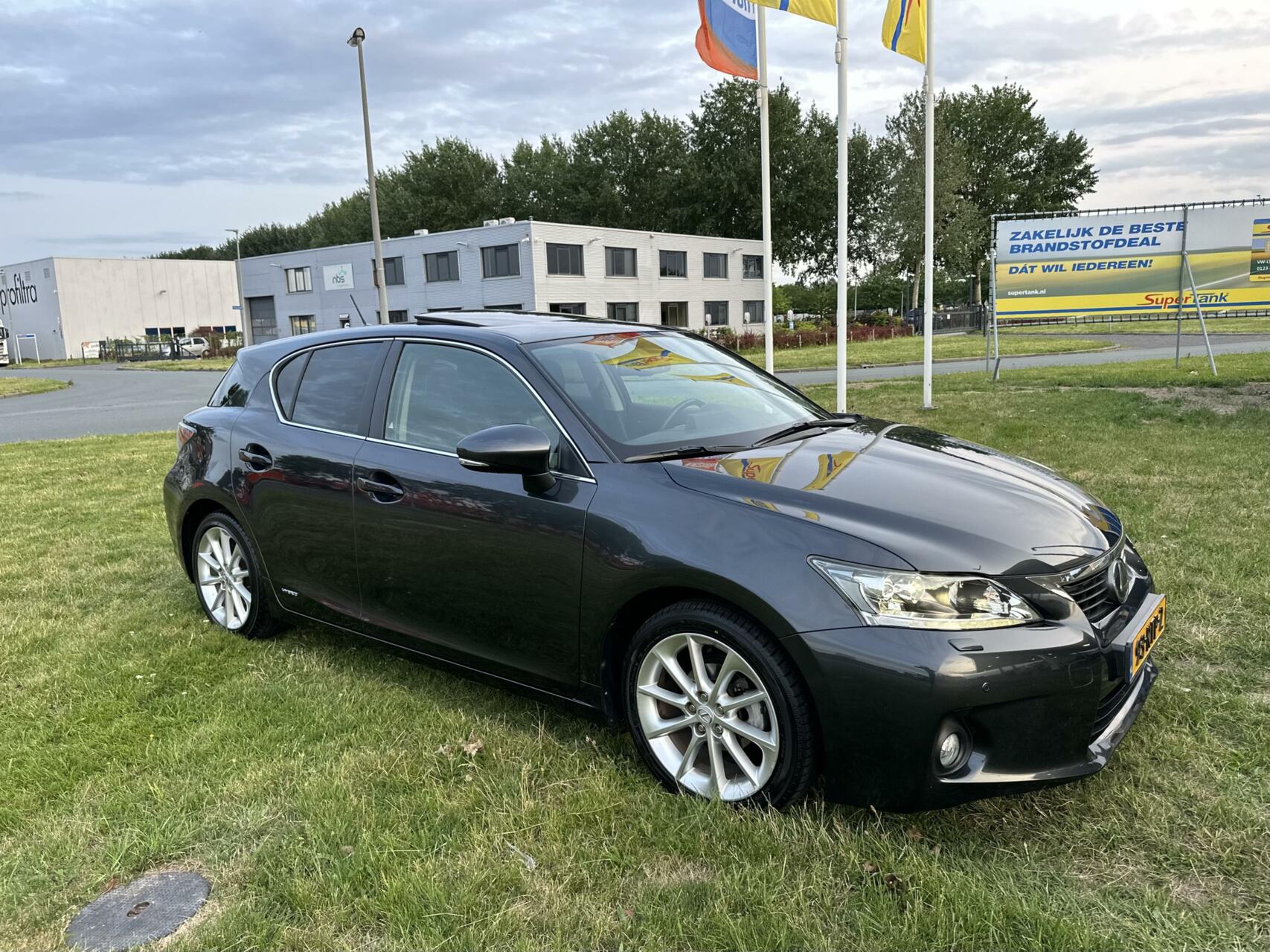 Foto van Lexus CT