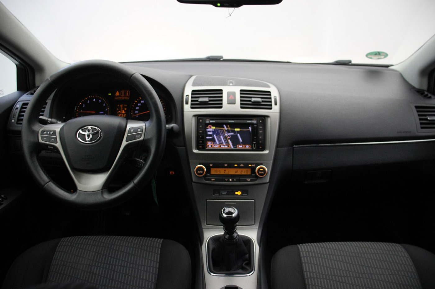Foto van Toyota Toyota Avensis