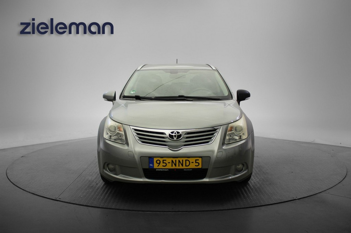 Foto van Toyota Toyota Avensis