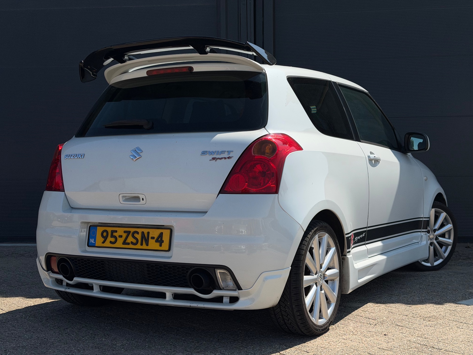 Foto van Suzuki Swift