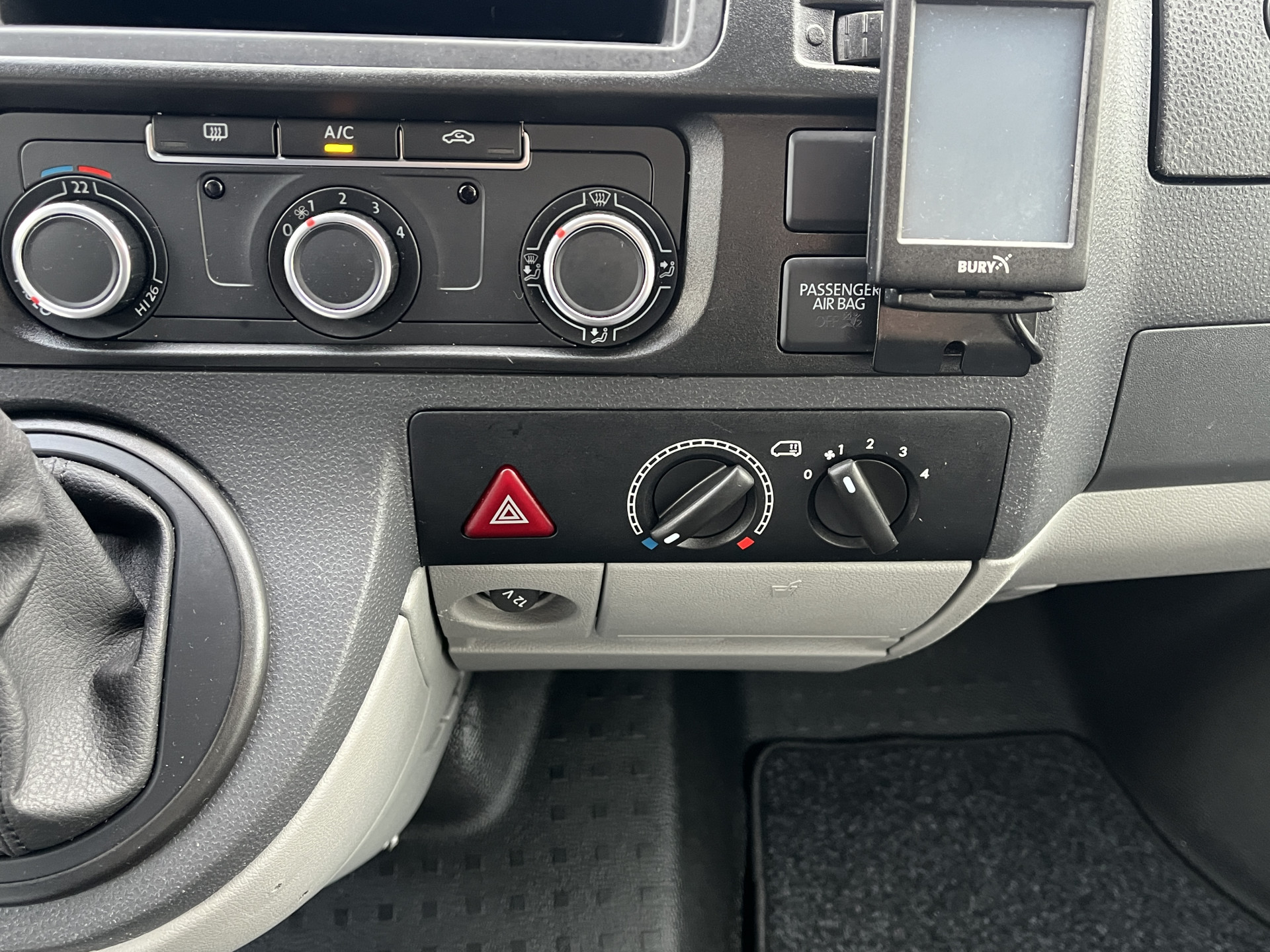 Foto van Volkswagen Transporter Kombi