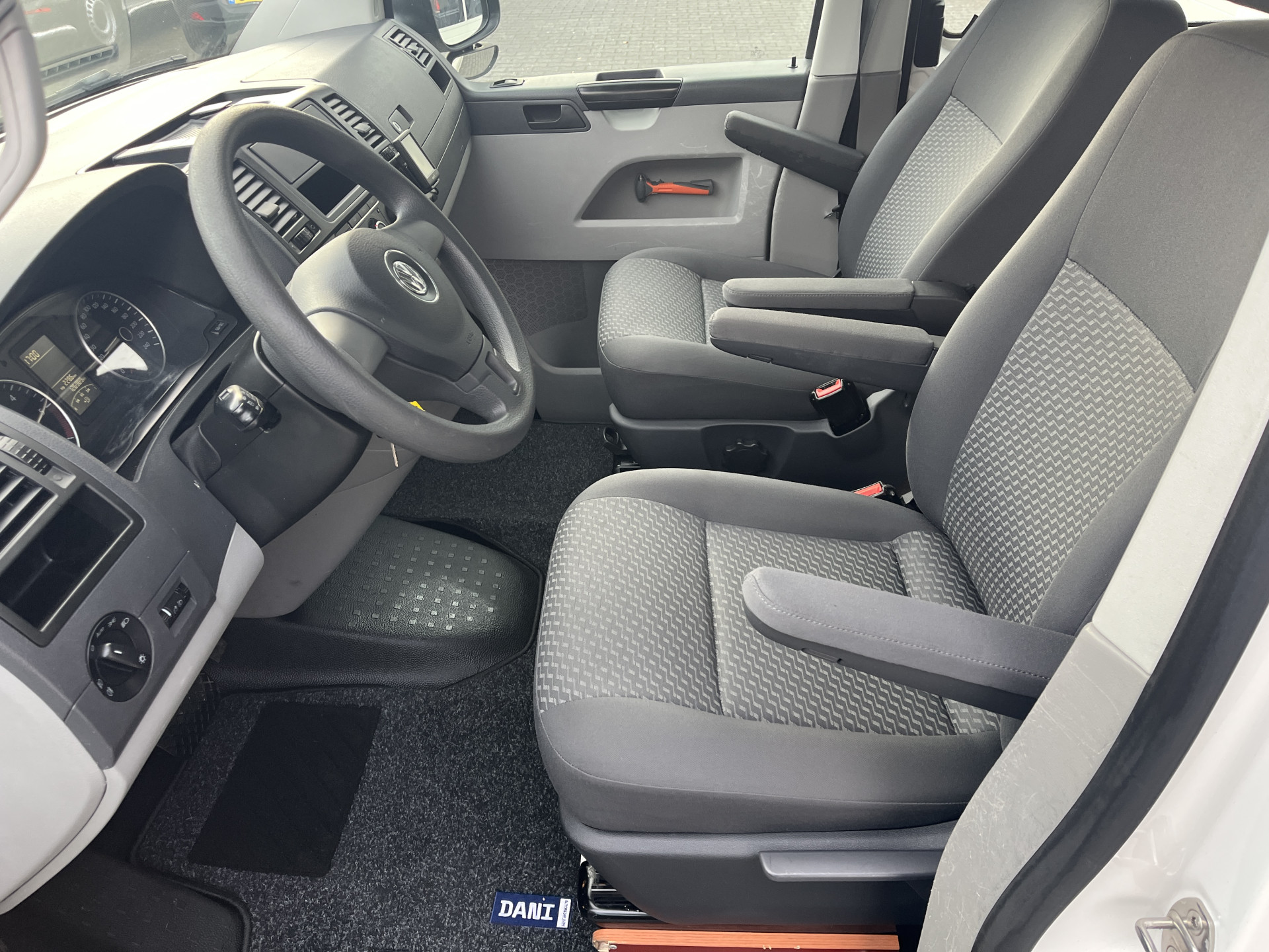 Foto van Volkswagen Transporter Kombi
