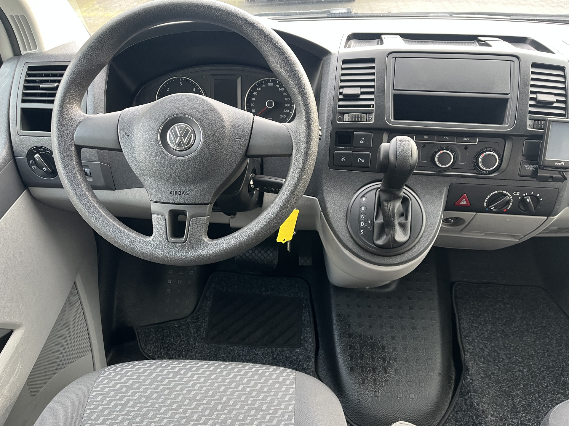 Foto van Volkswagen Transporter Kombi