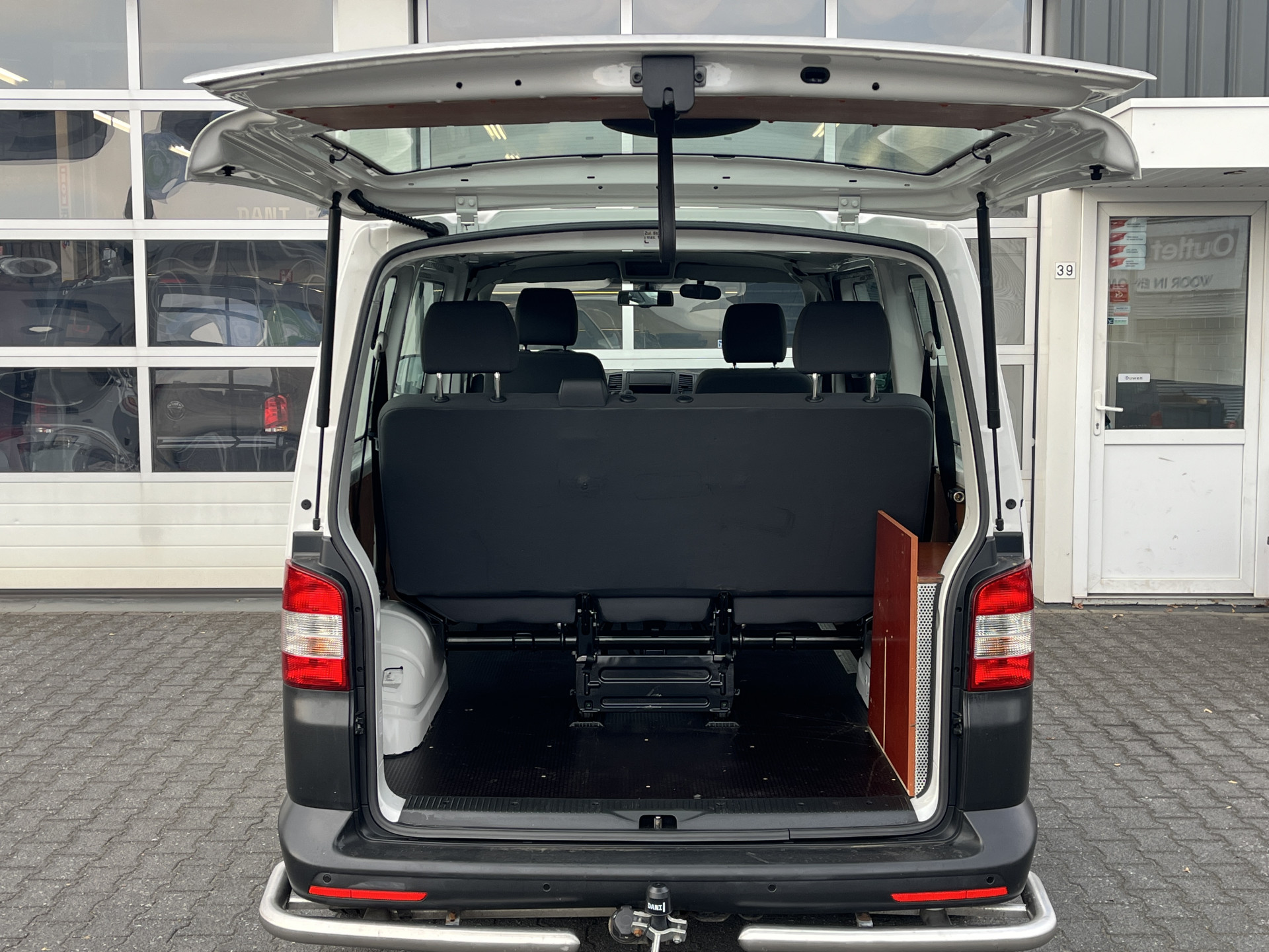 Foto van Volkswagen Transporter Kombi