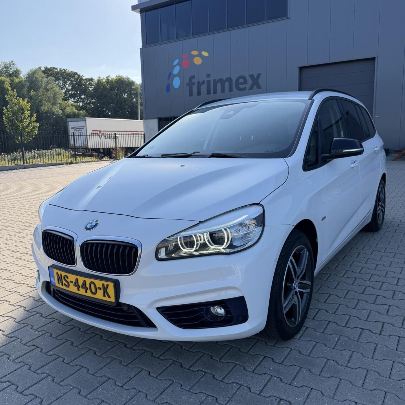BMW 218i Gran Tourer 218i M Sport | Automaat | Nette Auto 2016 - voorkant