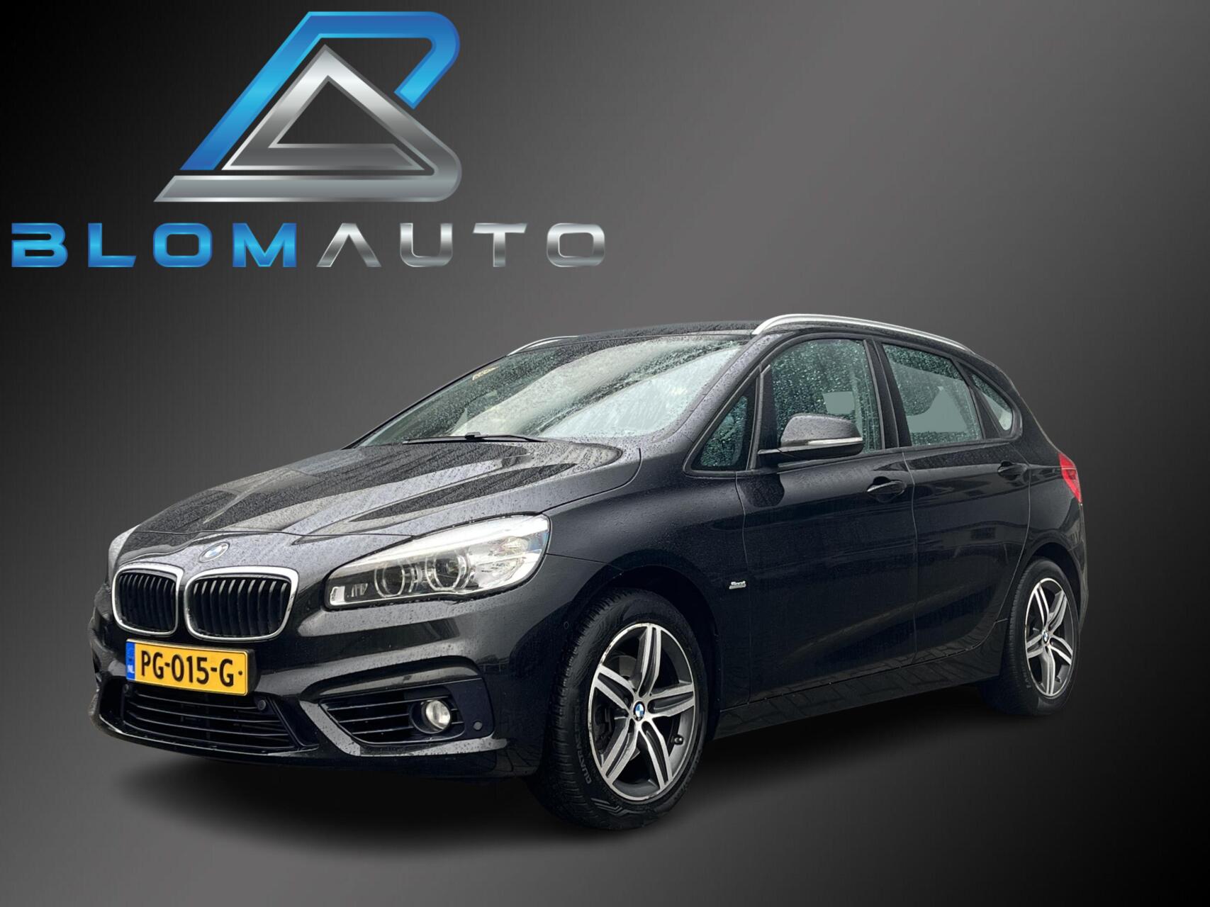 BMW 218i Active Tourer 218i LED+SPORTSTOELEN+TREKH+CAMERA 2017 - voorkant