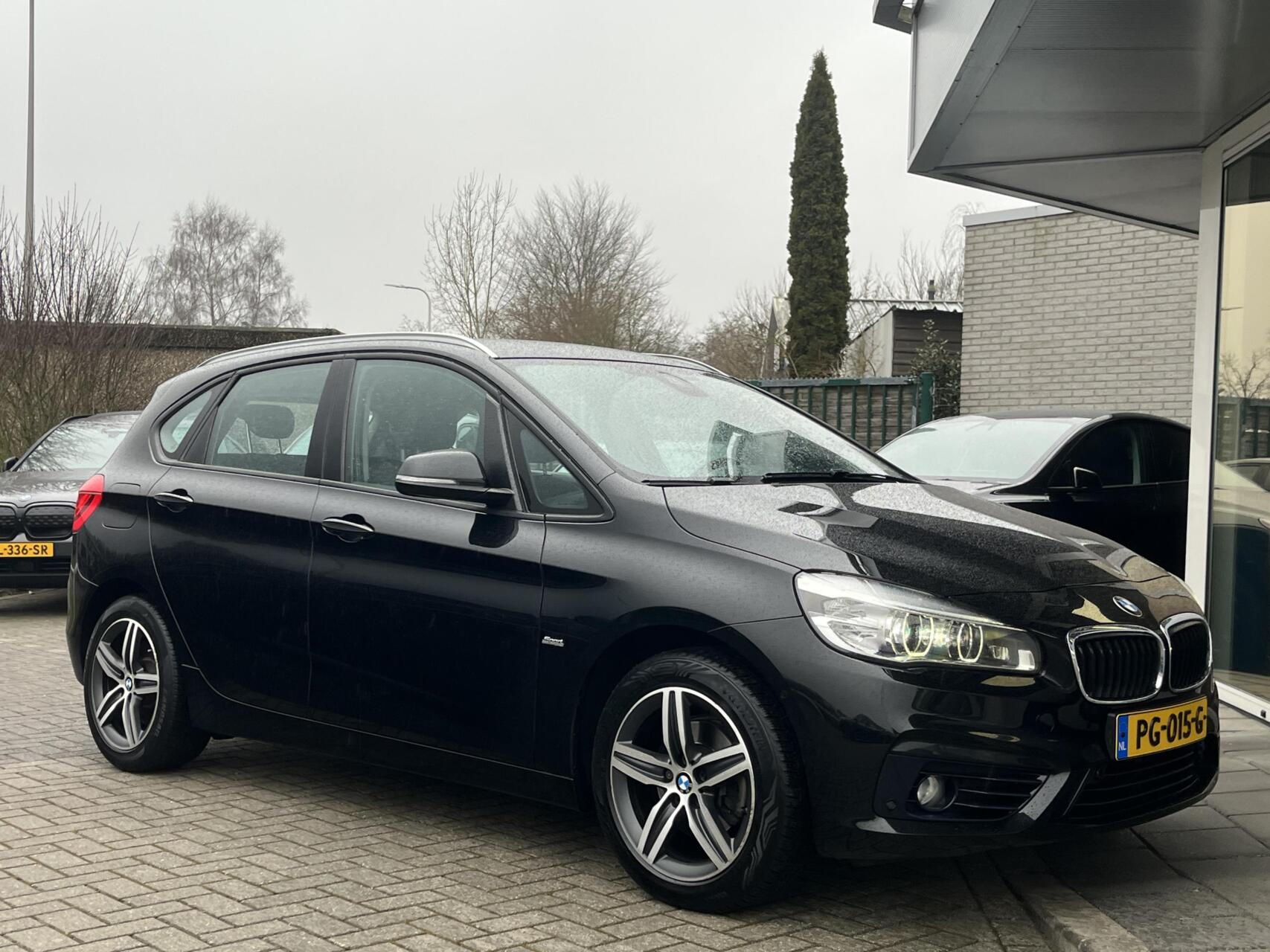 Foto van BMW 218i Active Tourer