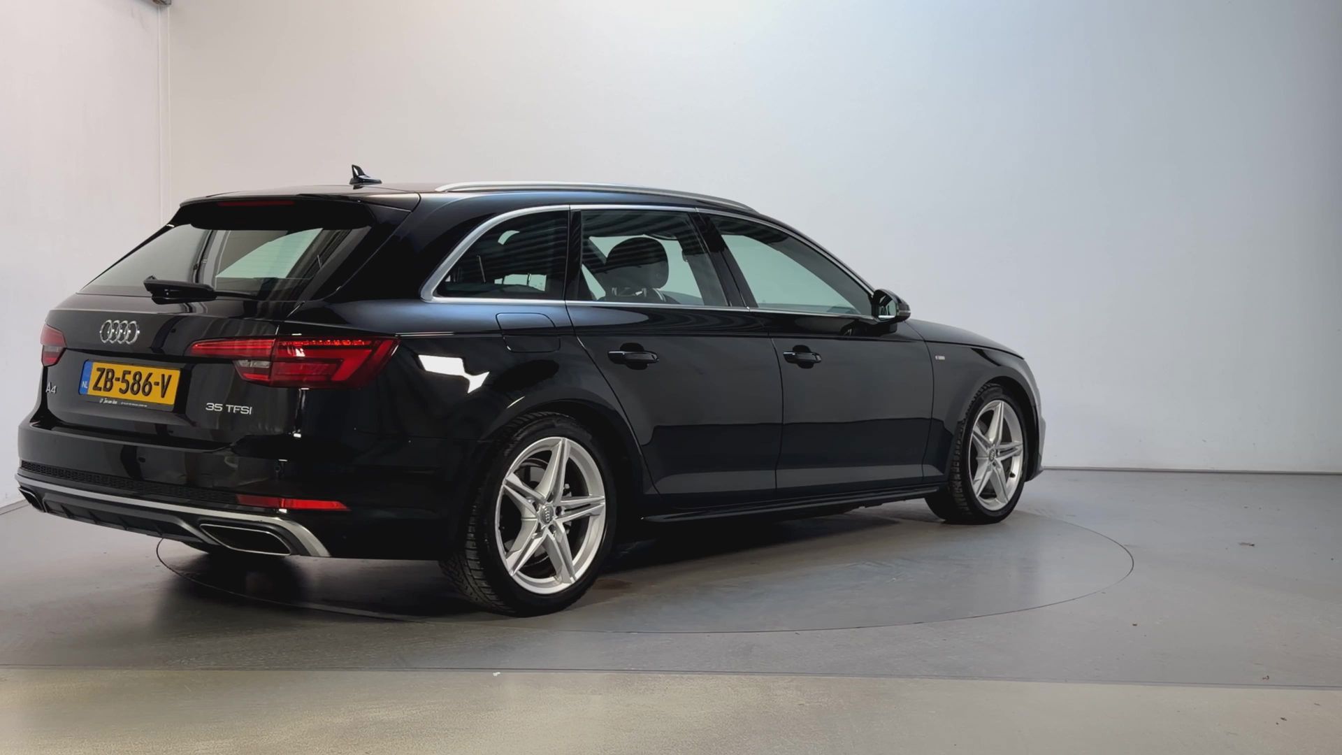 Foto van Audi A4