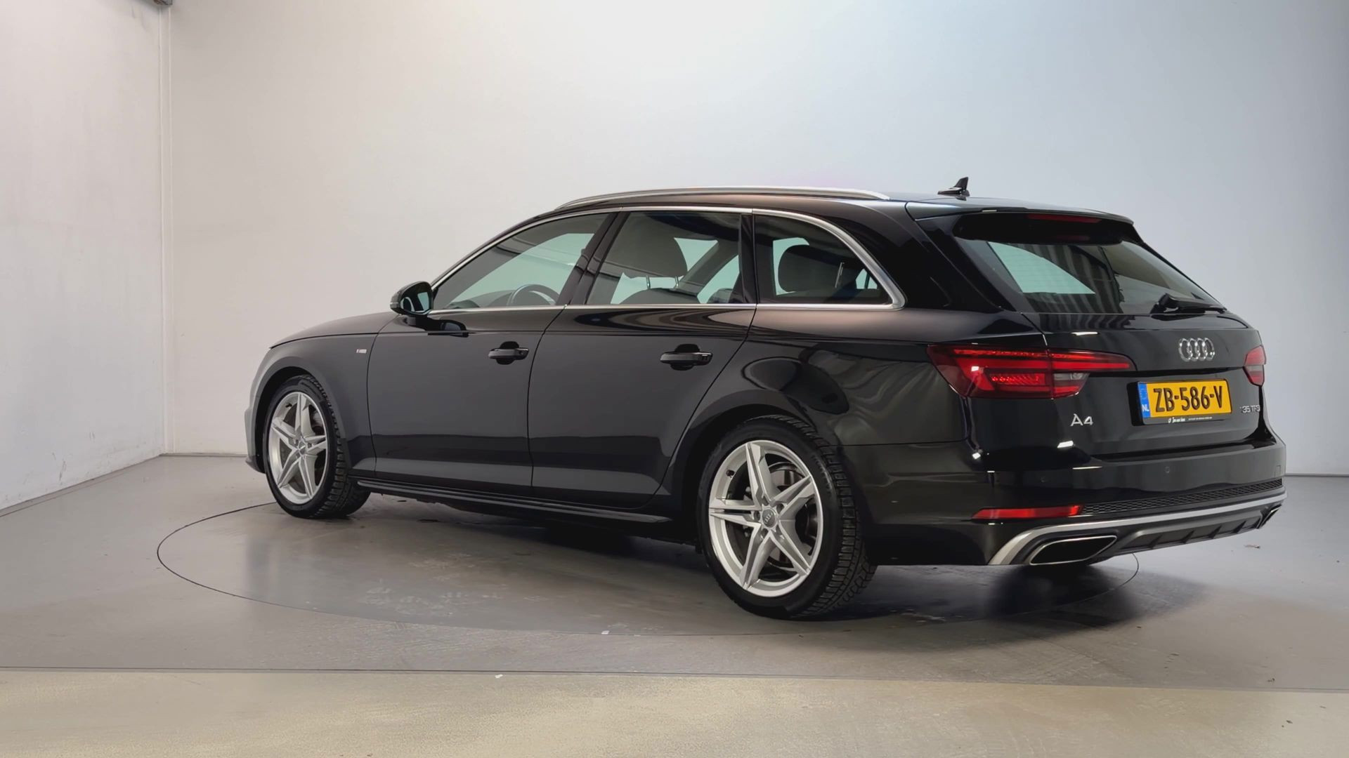 Foto van Audi A4