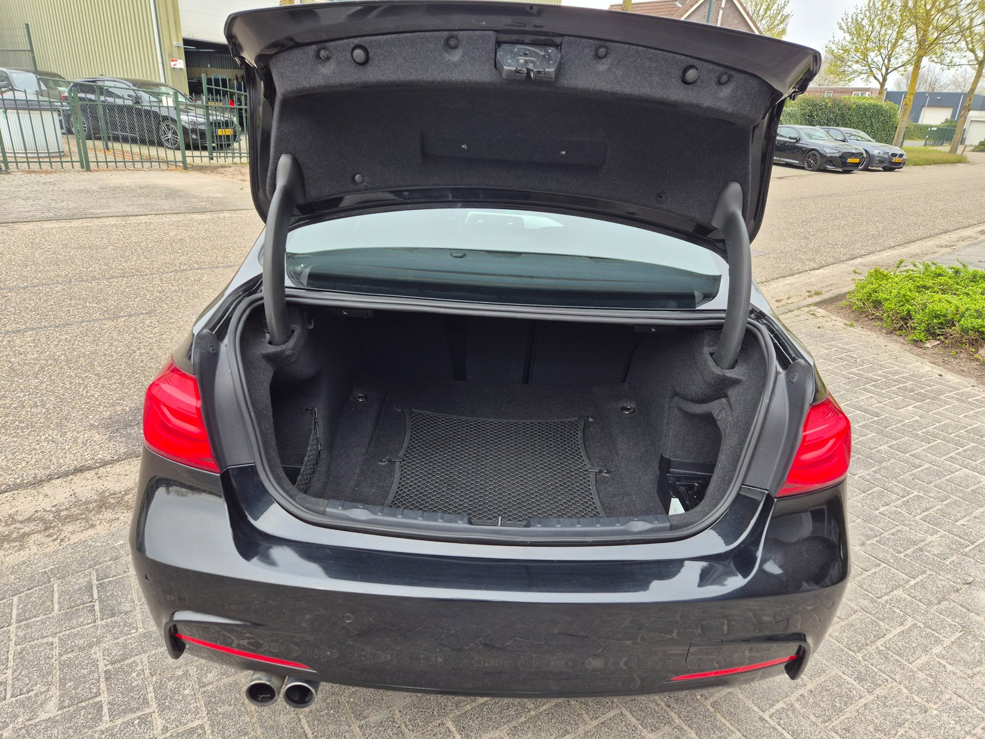 Foto van BMW 320i
