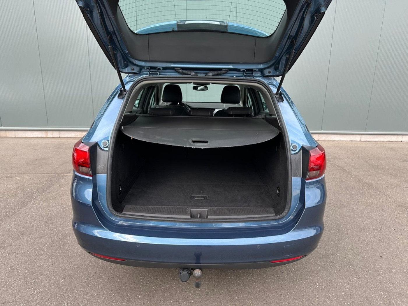 Foto van Opel Astra Sports Tourer