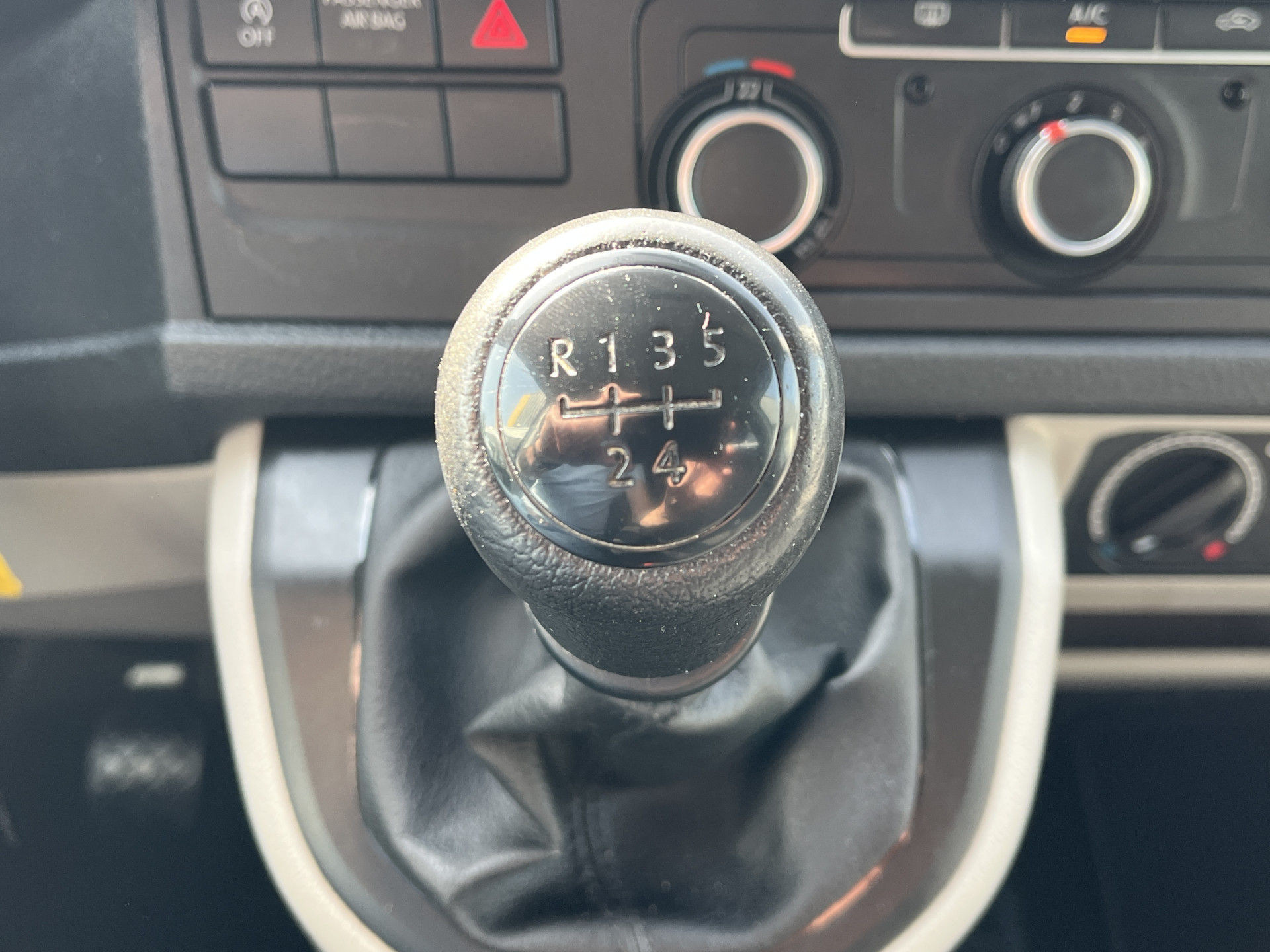 Foto van Volkswagen Transporter Kombi