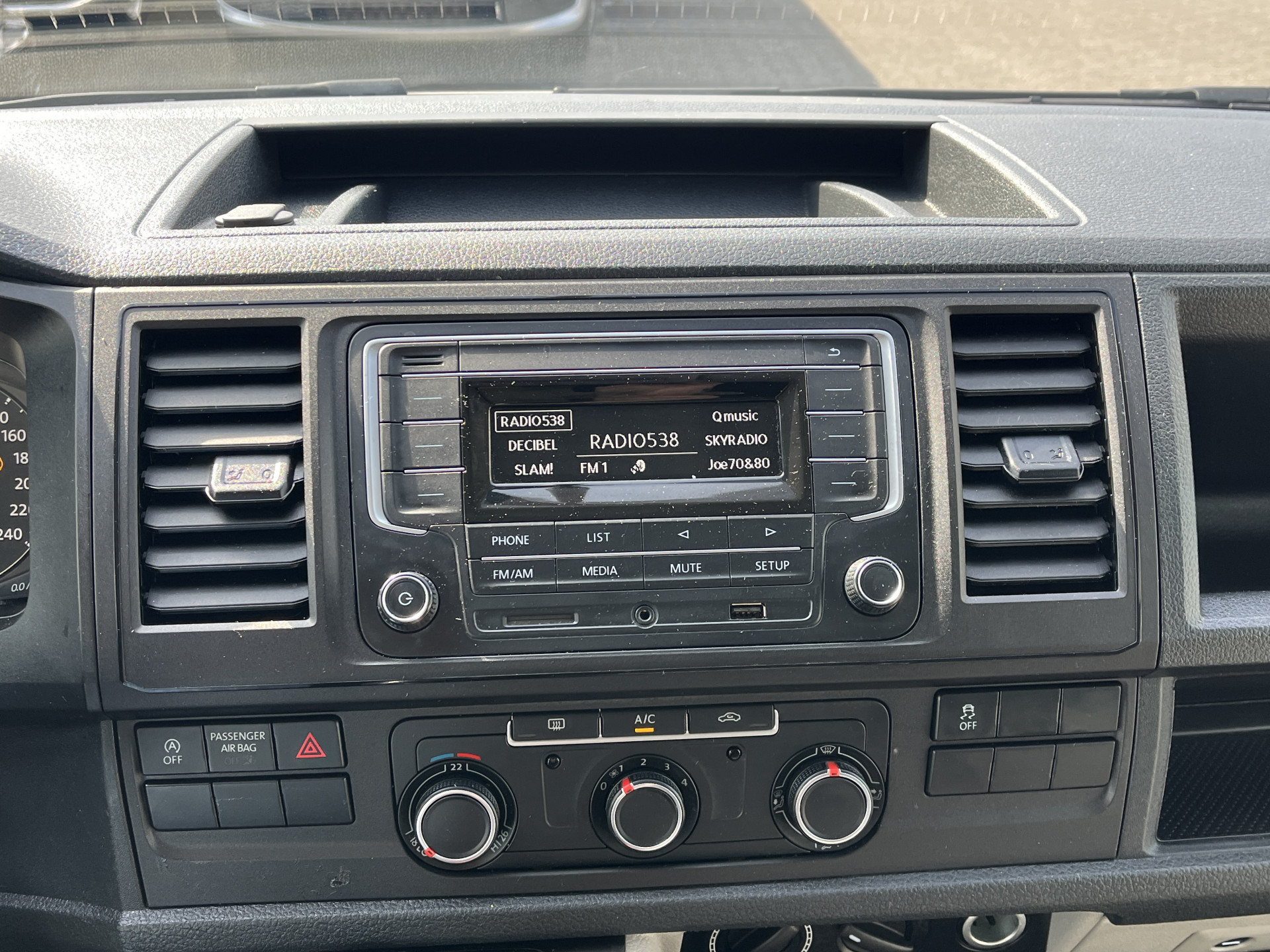 Foto van Volkswagen Transporter Kombi