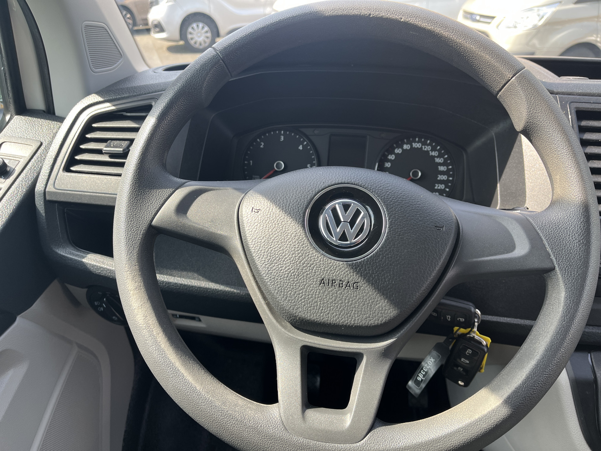 Foto van Volkswagen Transporter Kombi
