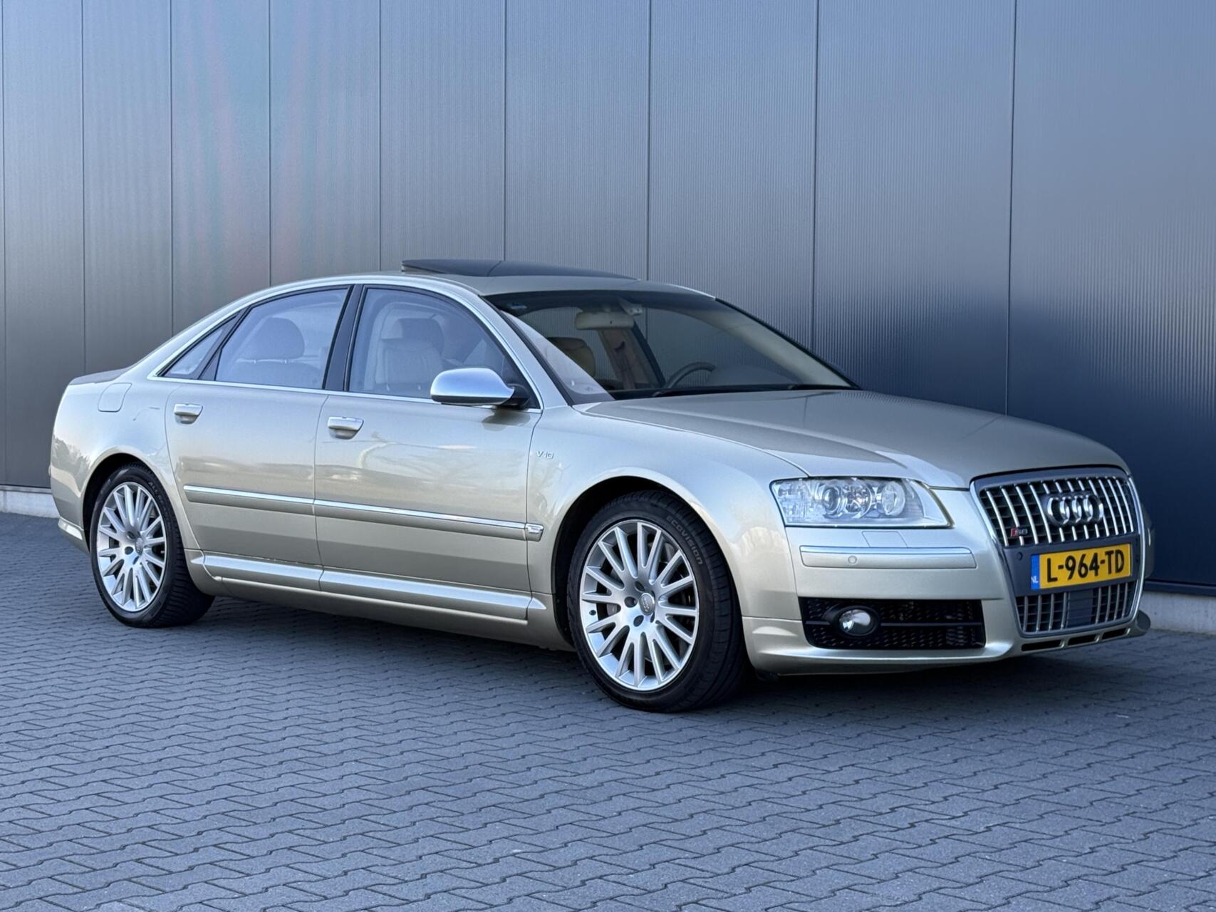 Foto van Audi A8
