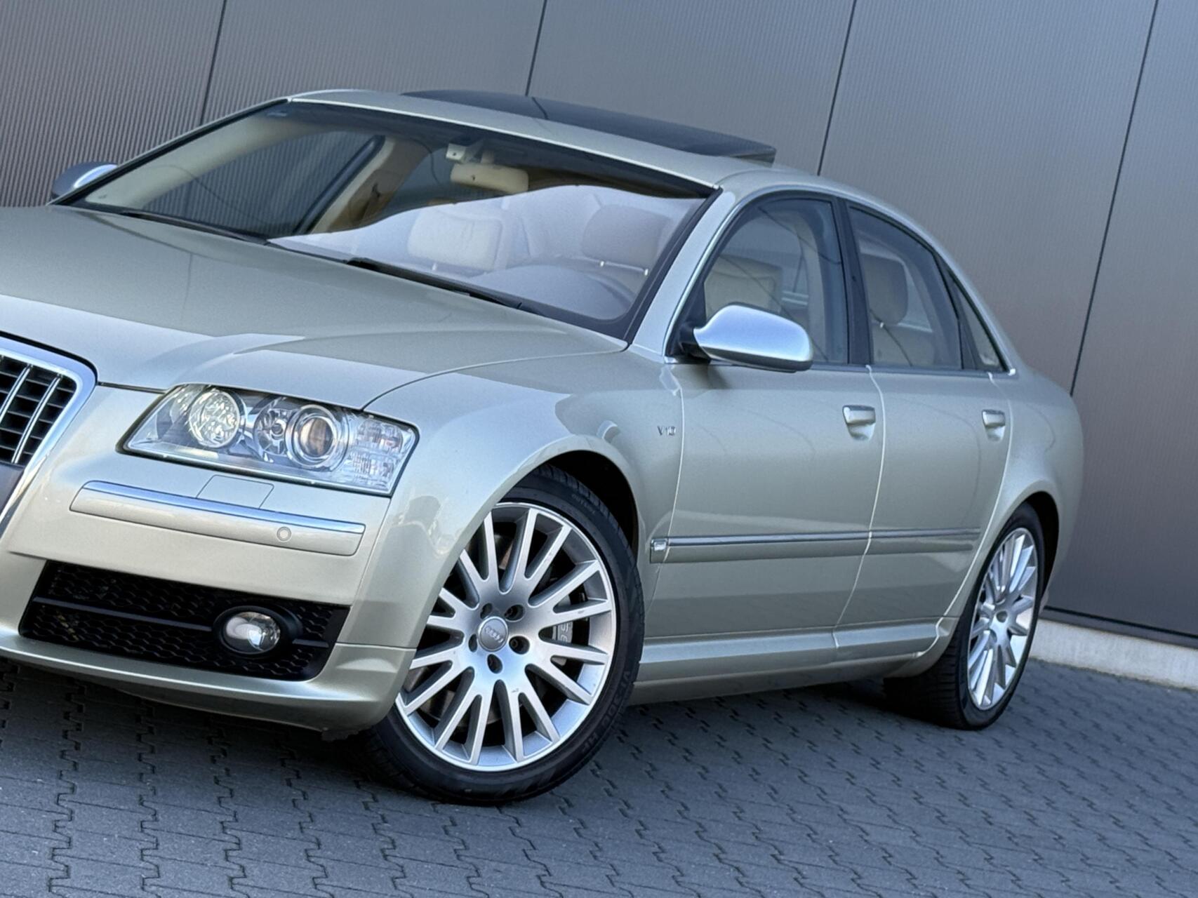 Foto van Audi A8