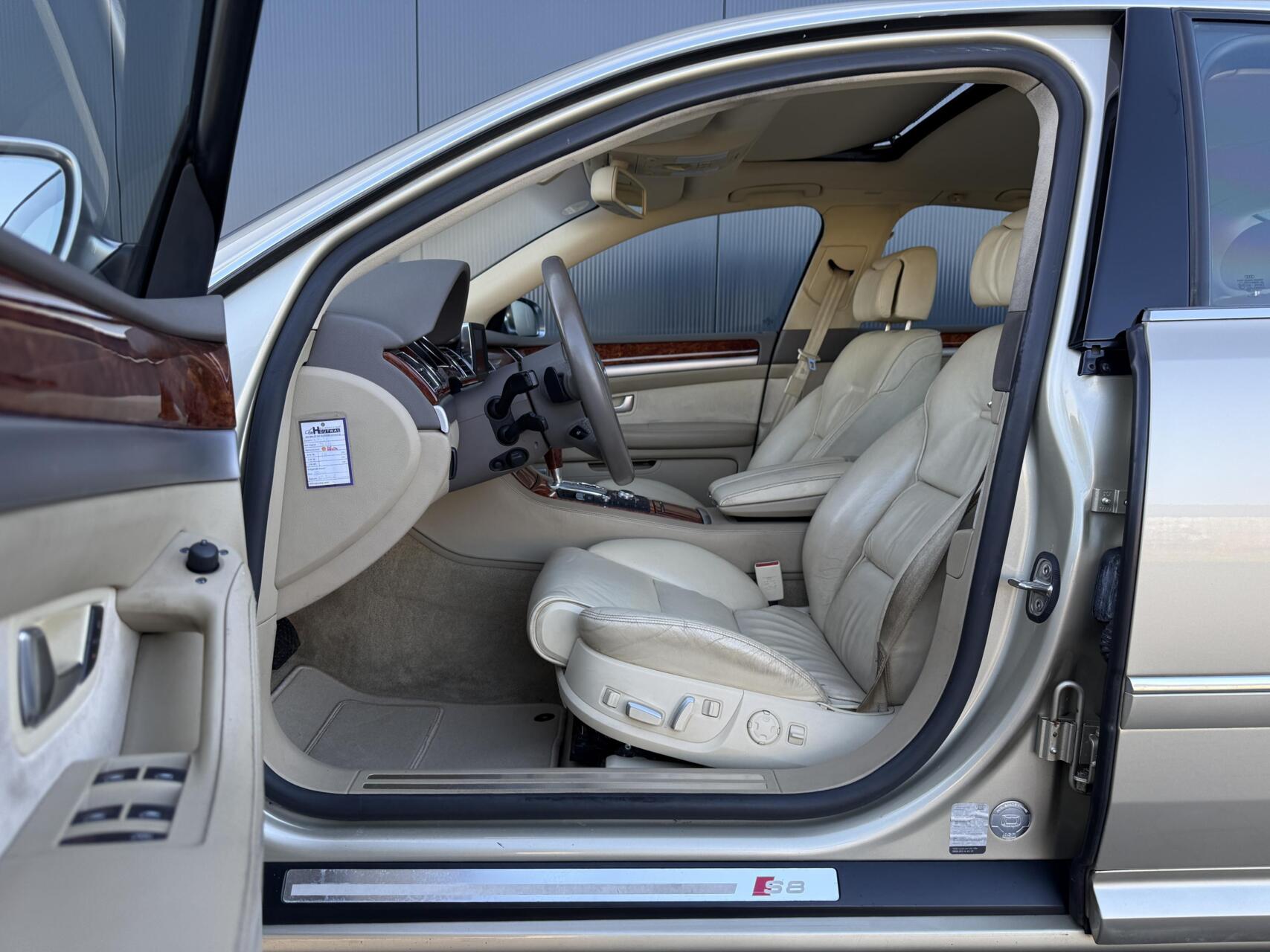 Foto van Audi A8