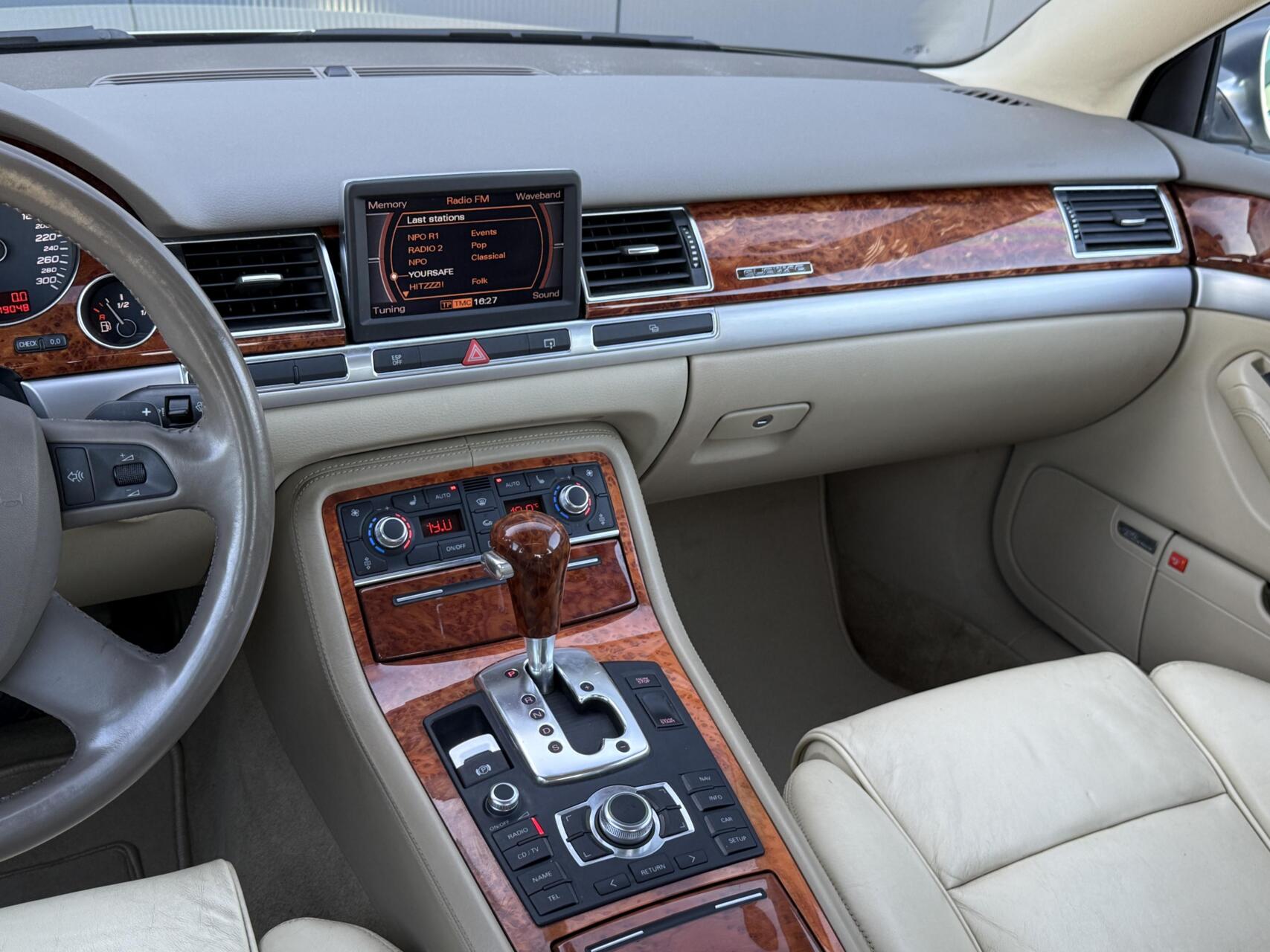 Foto van Audi A8