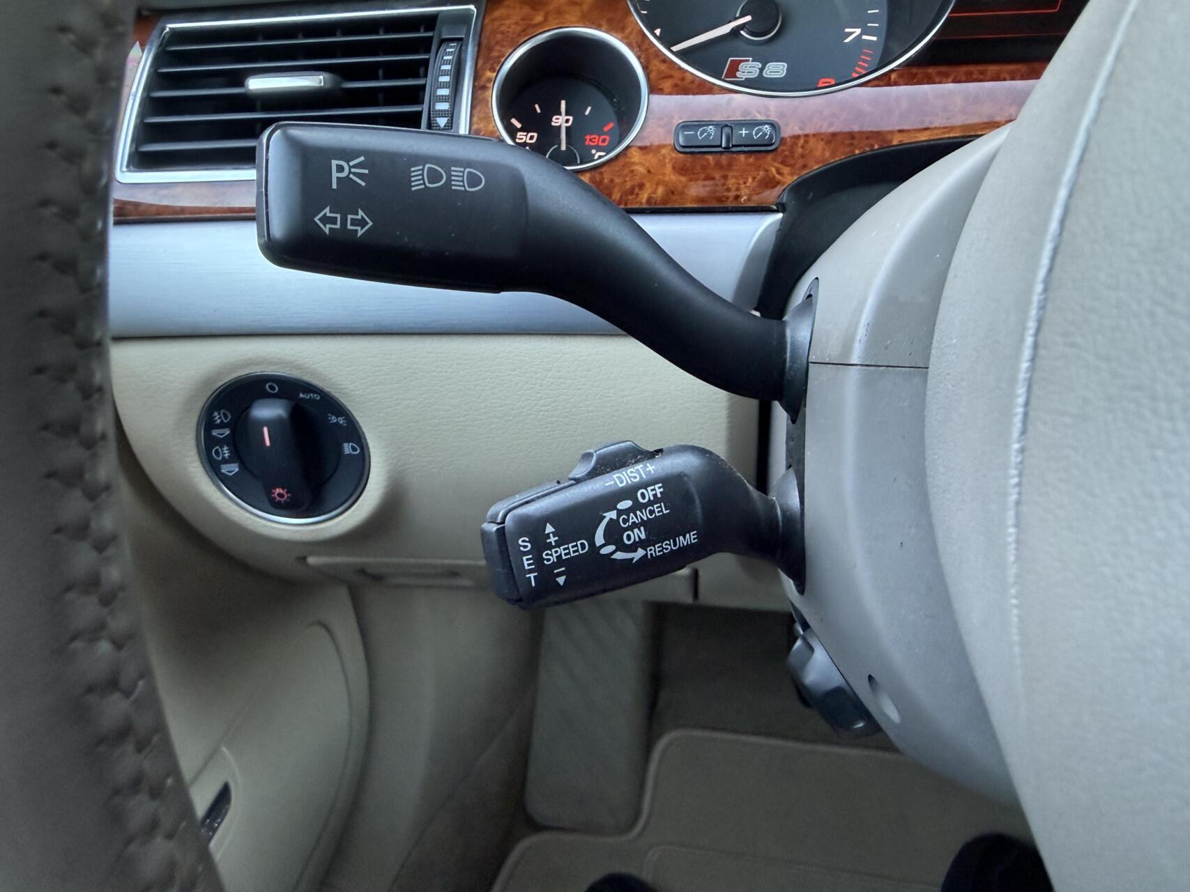 Foto van Audi A8