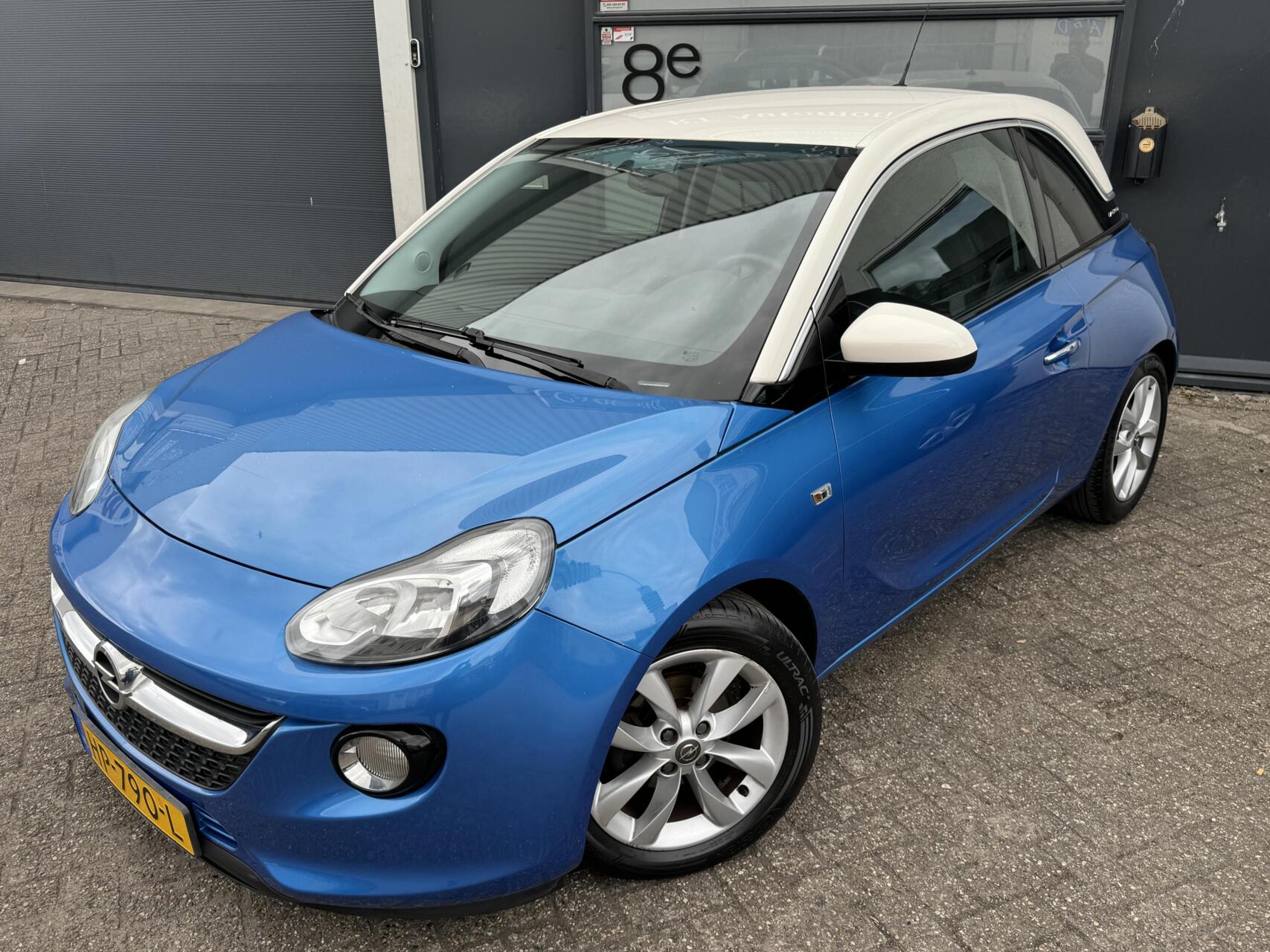 Foto van Opel Adam
