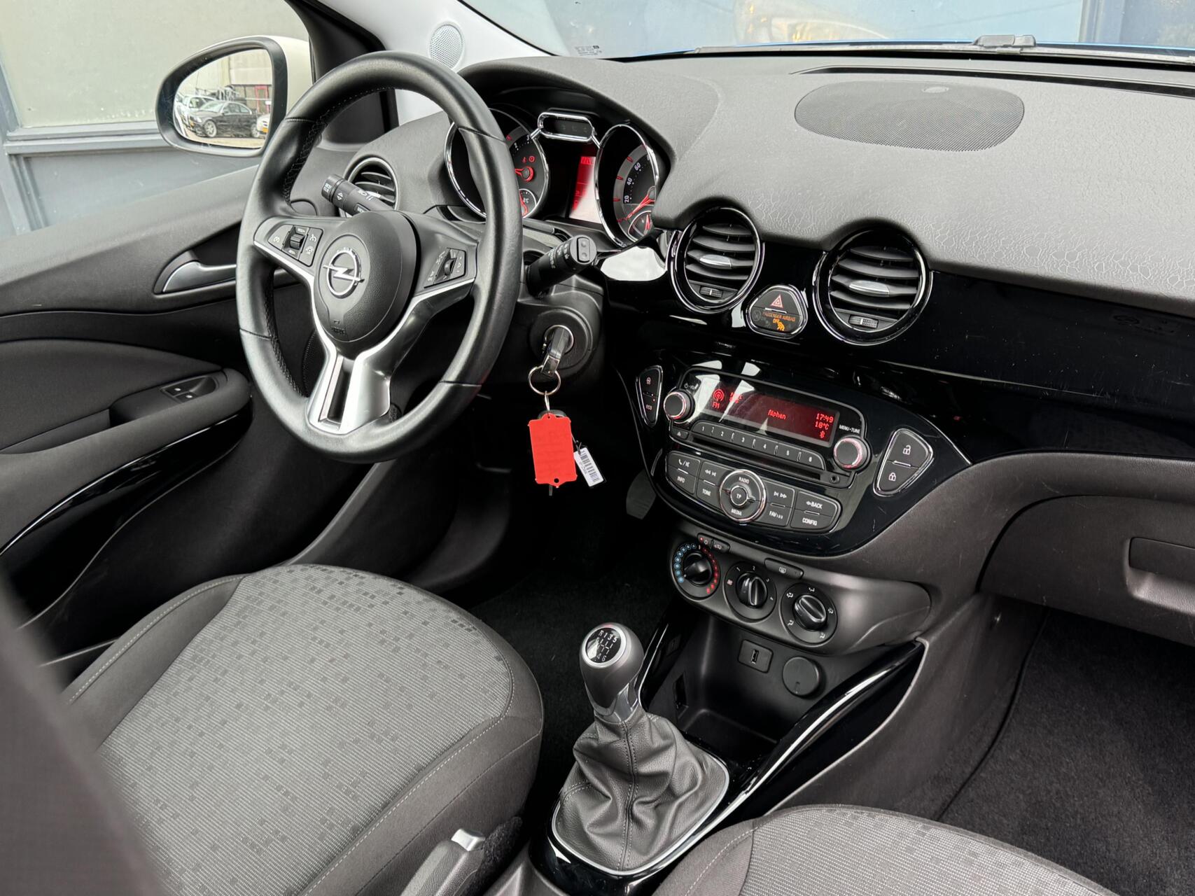Foto van Opel Adam