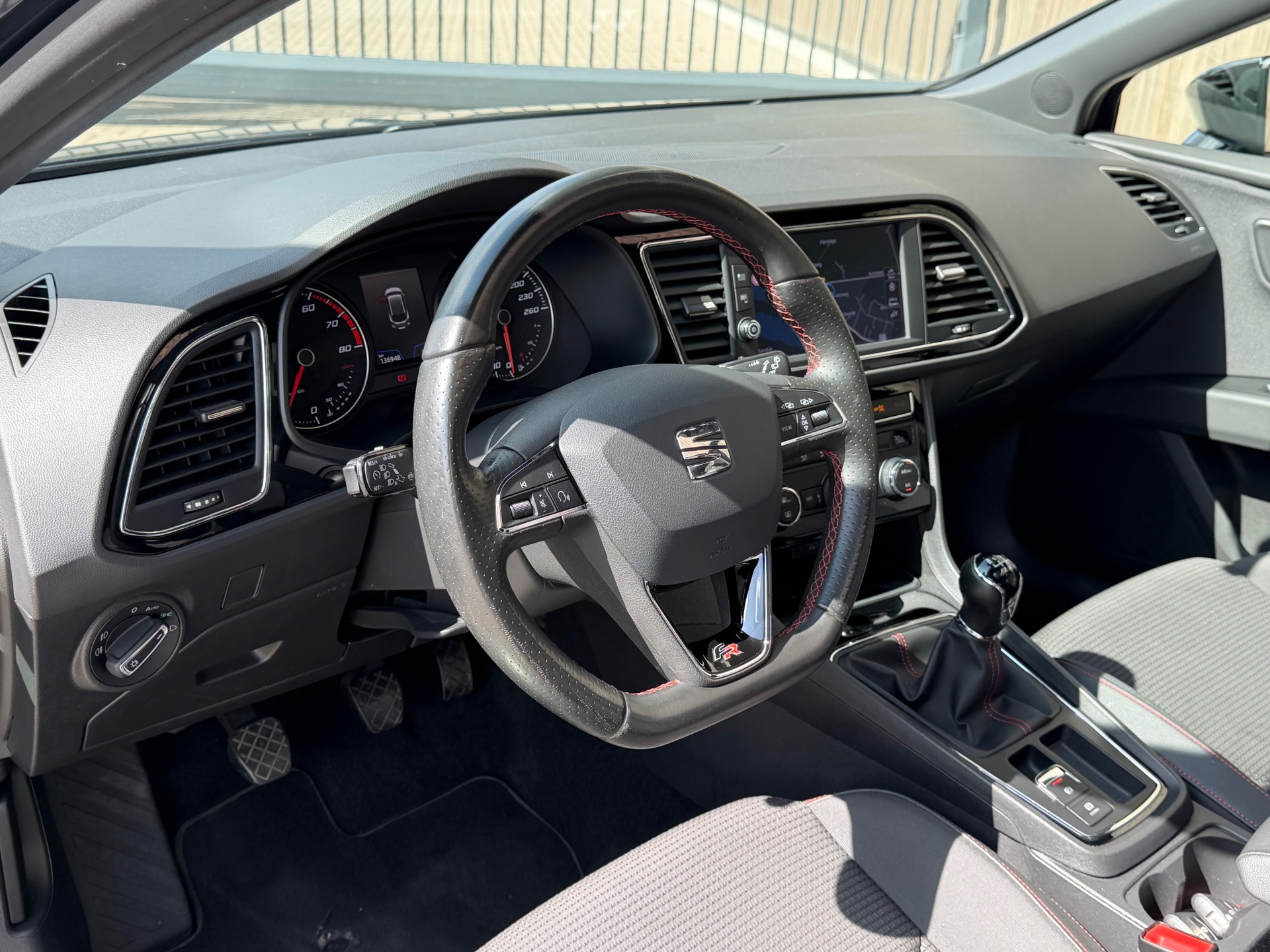 Foto van Seat Leon Sportourer ST