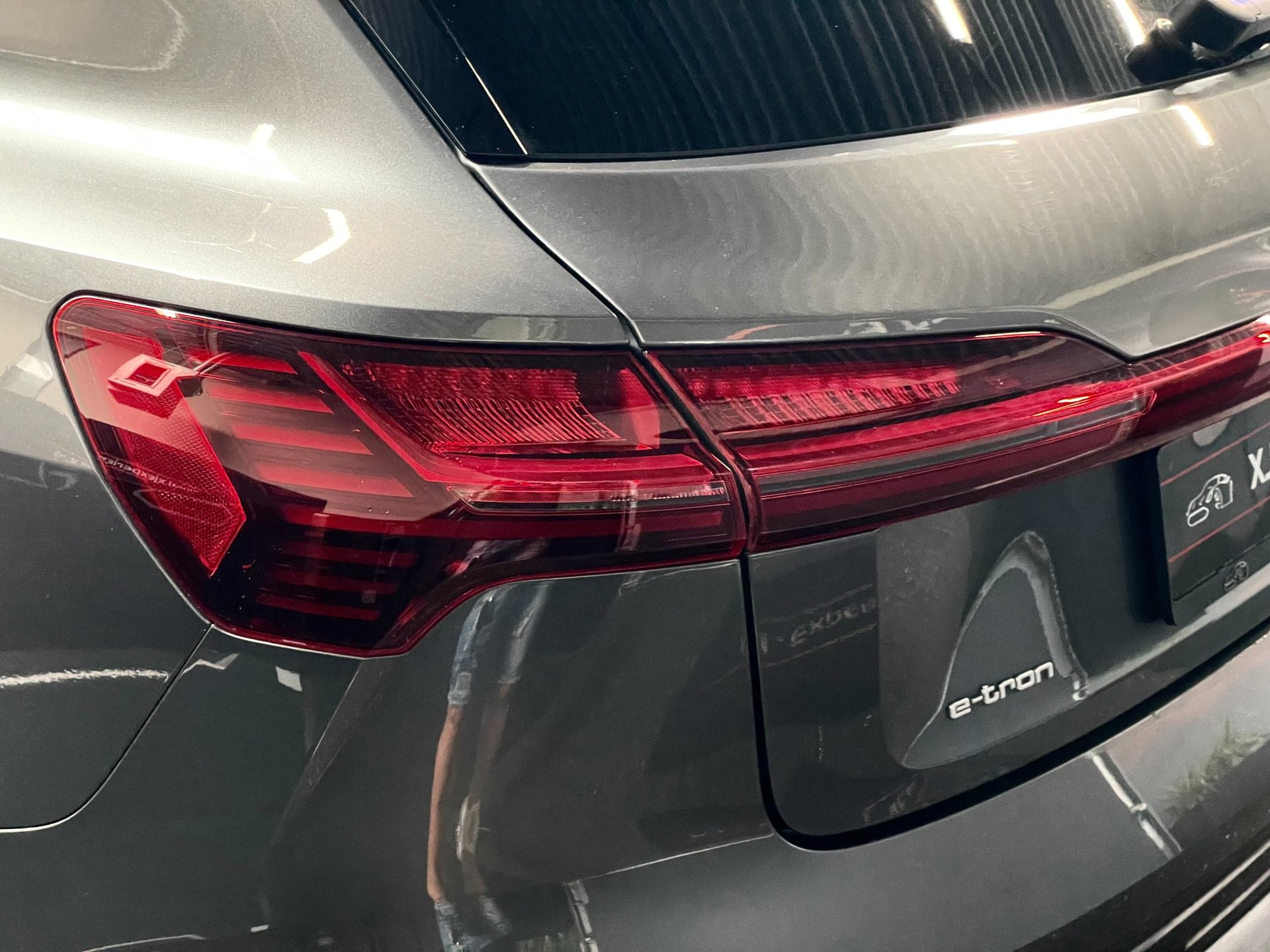 Foto van Audi E-tron 50