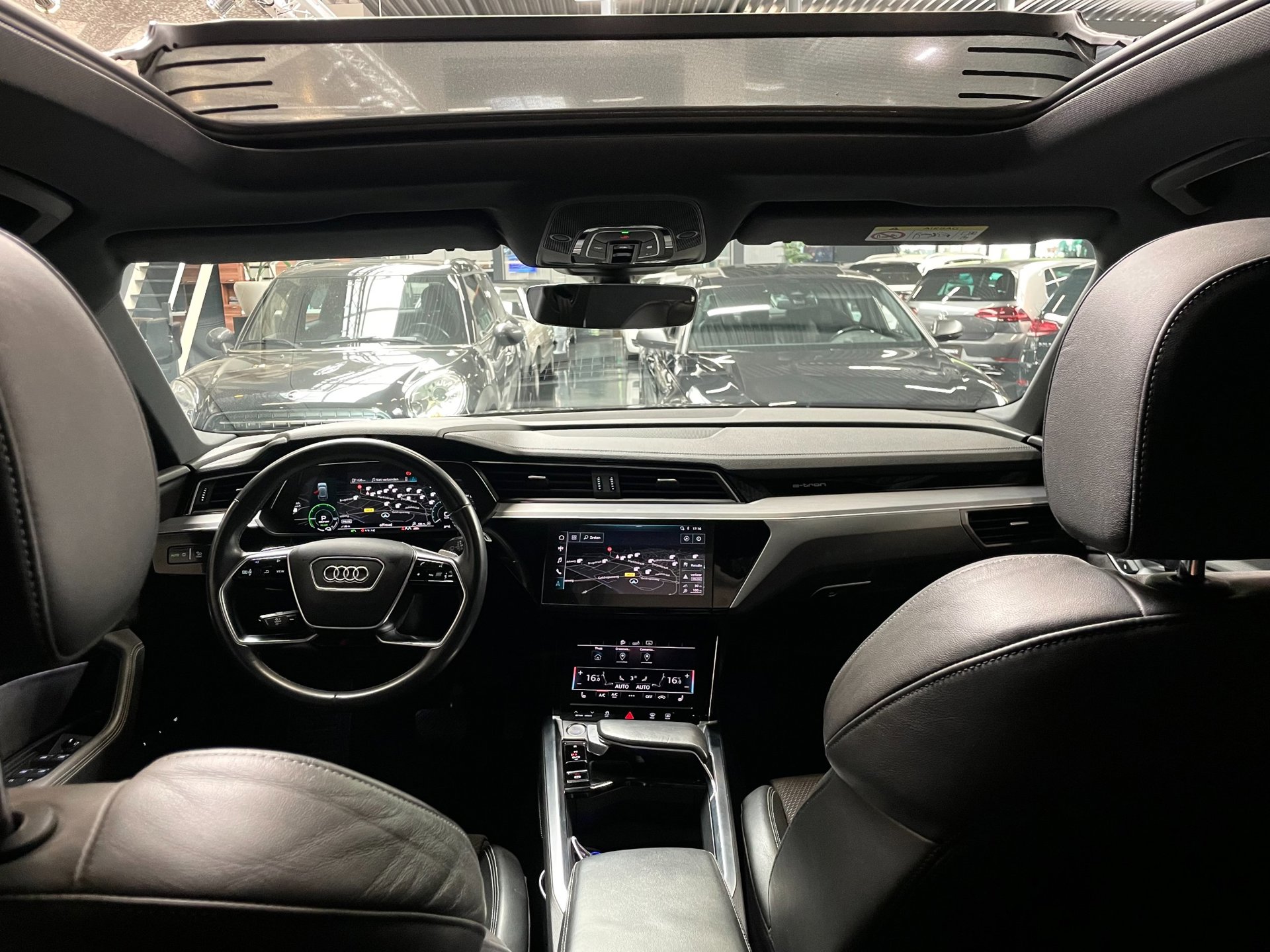 Foto van Audi E-tron 50