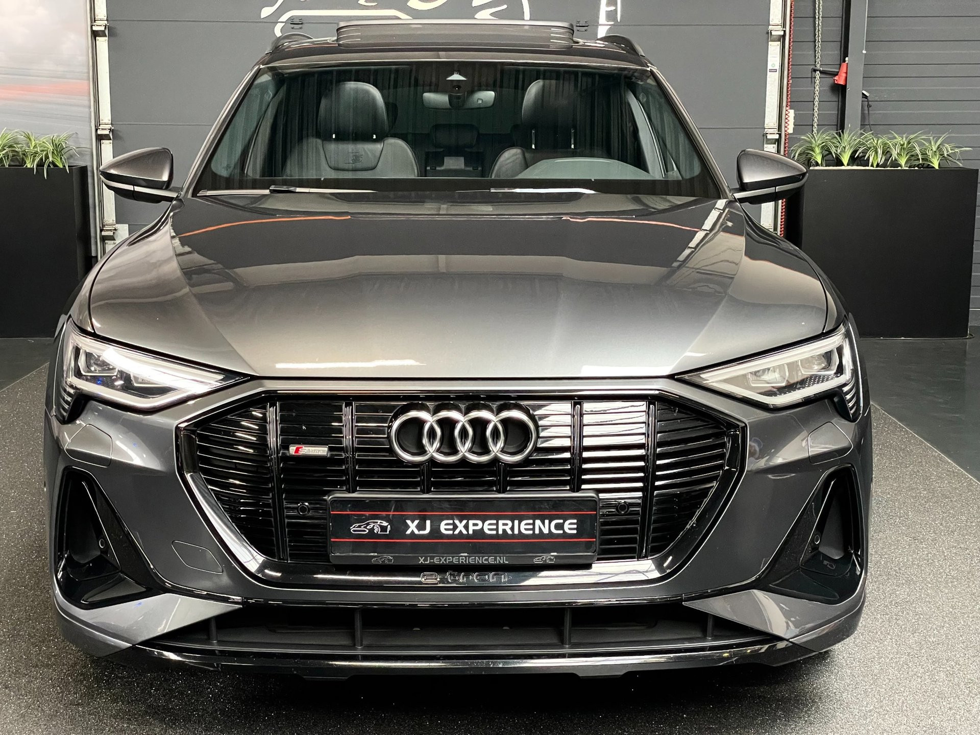 Foto van Audi E-tron 50