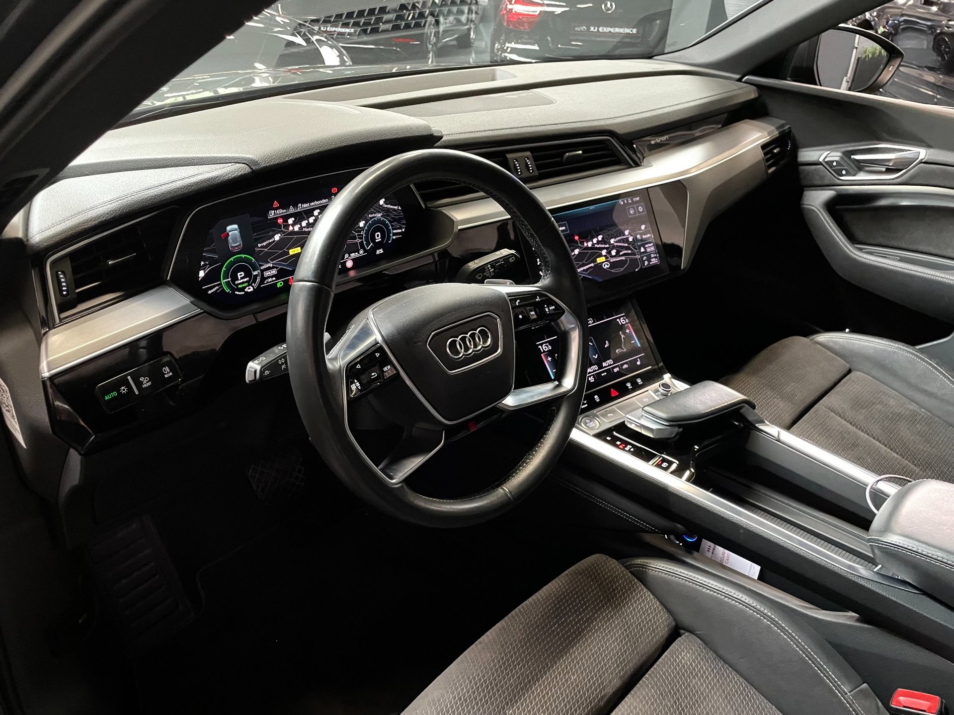 Foto van Audi E-tron 50