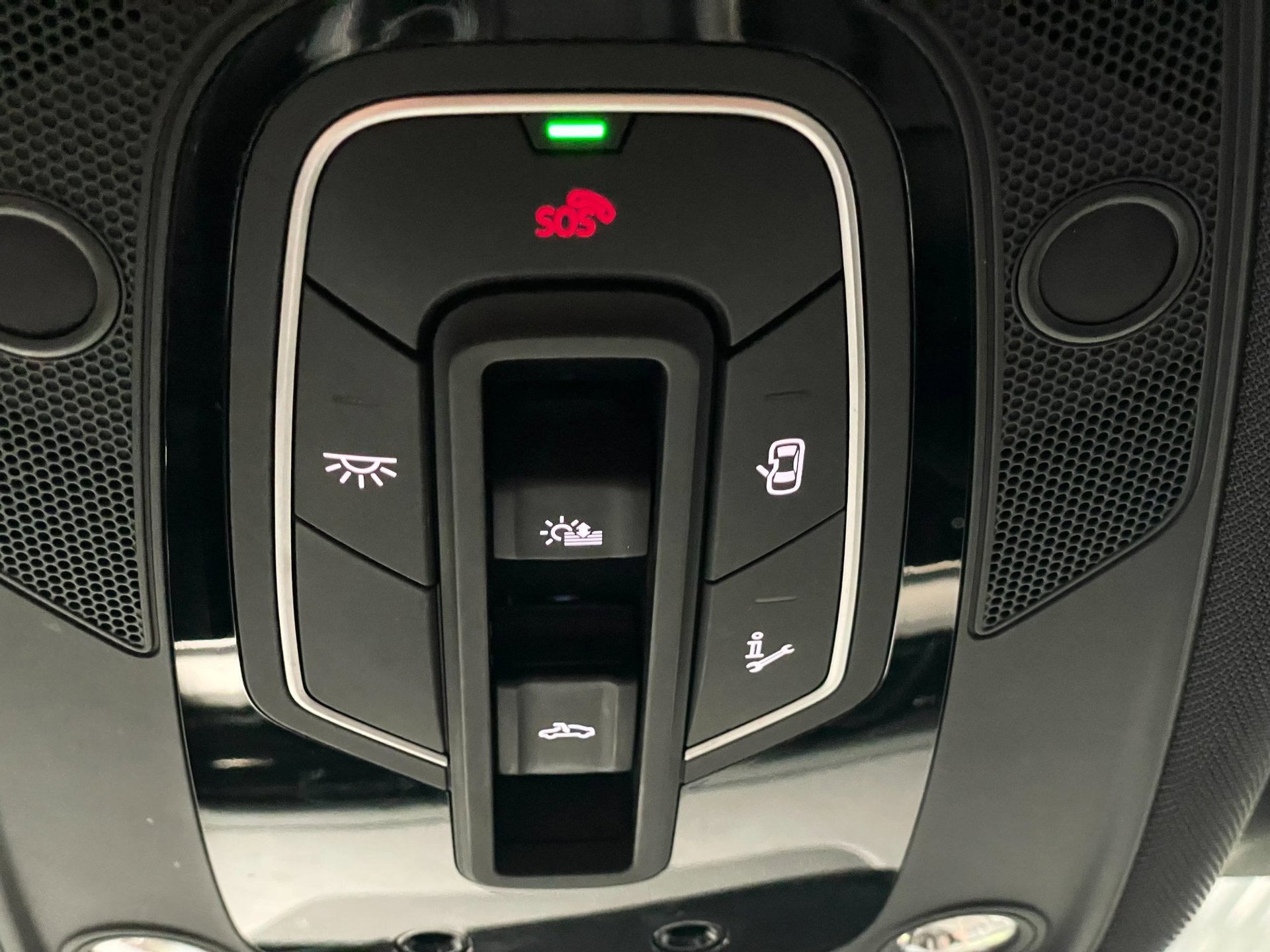 Foto van Audi E-tron 50