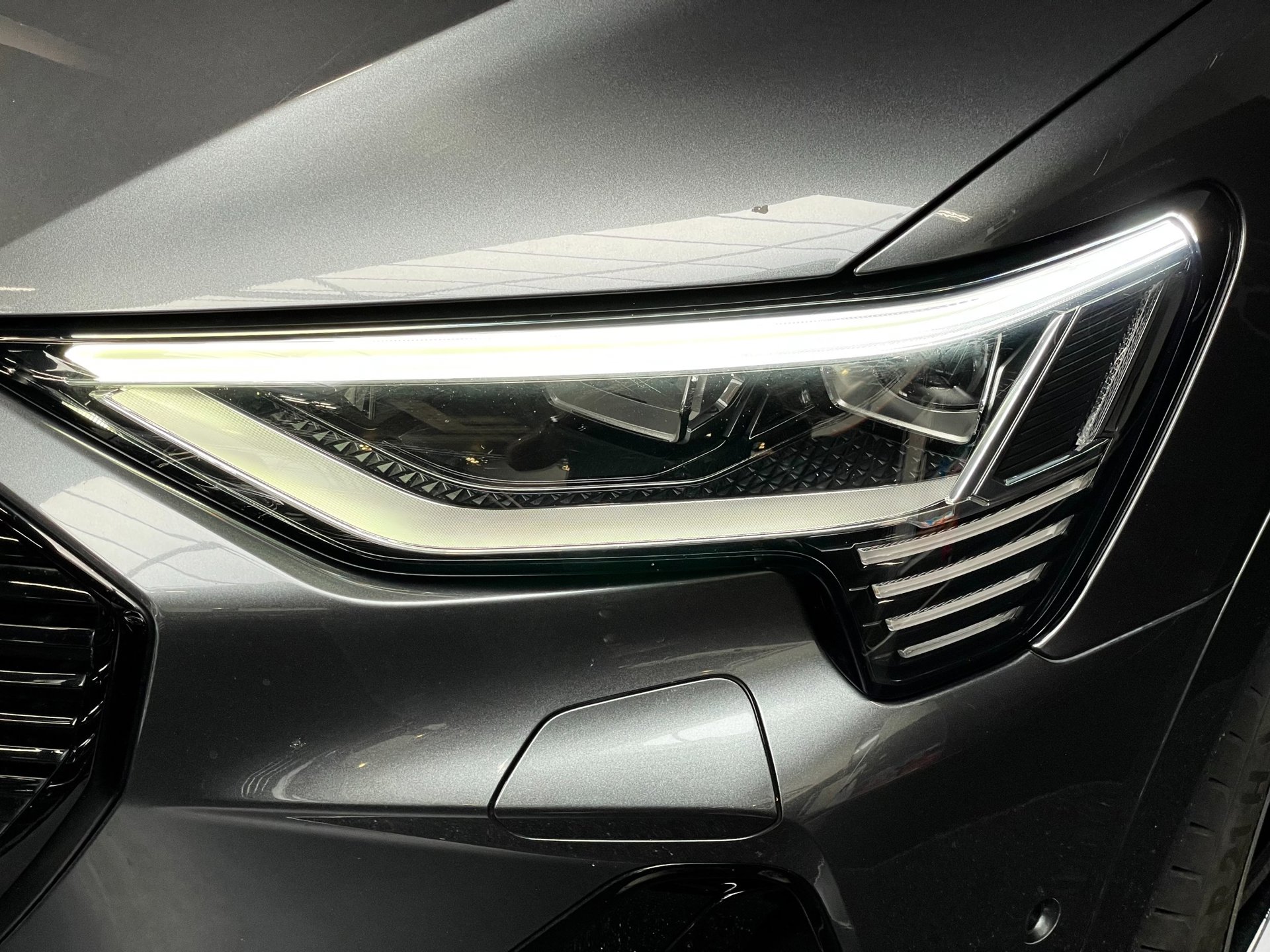 Foto van Audi E-tron 50