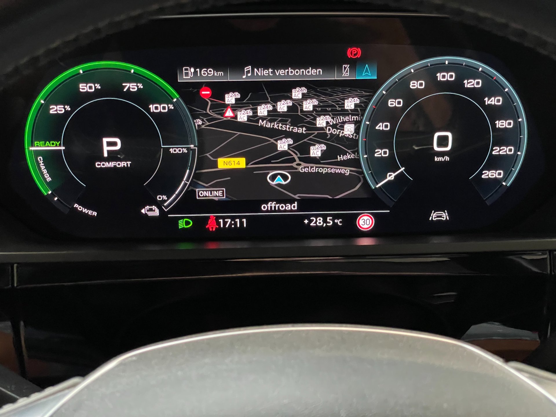 Foto van Audi E-tron 50