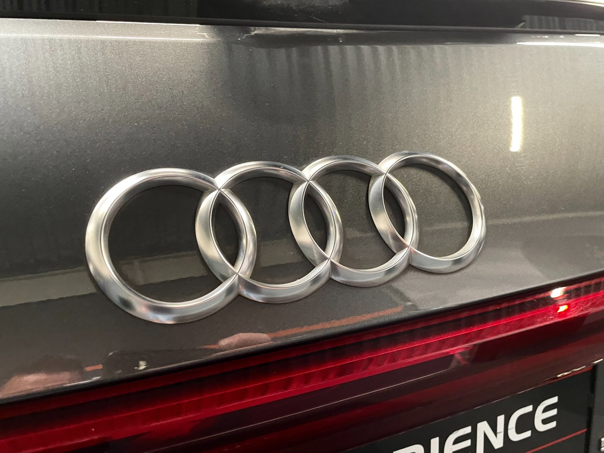Foto van Audi E-tron 50