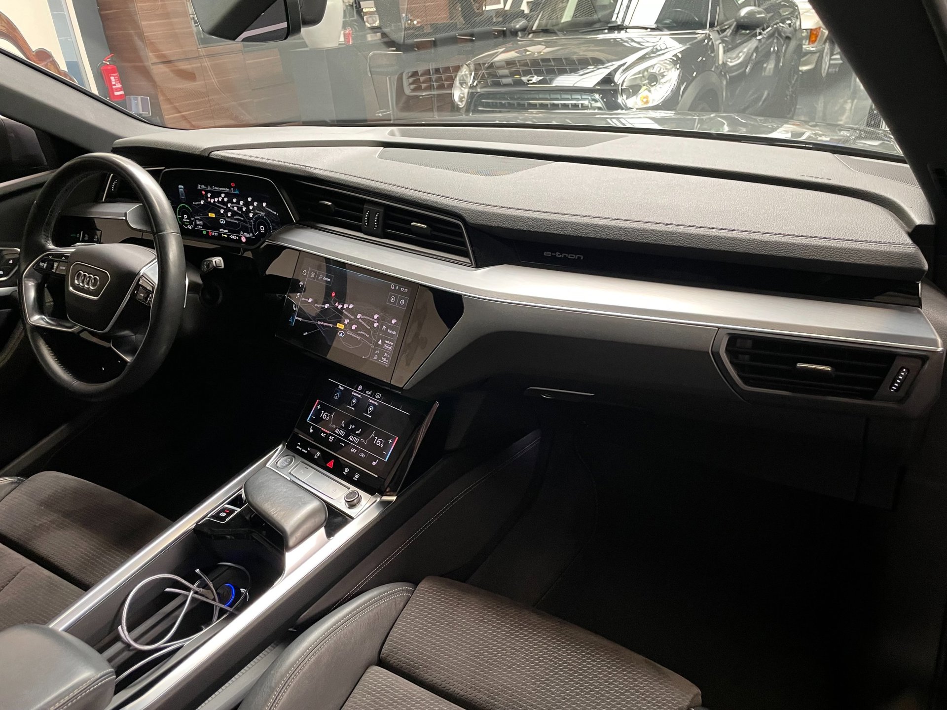 Foto van Audi E-tron 50
