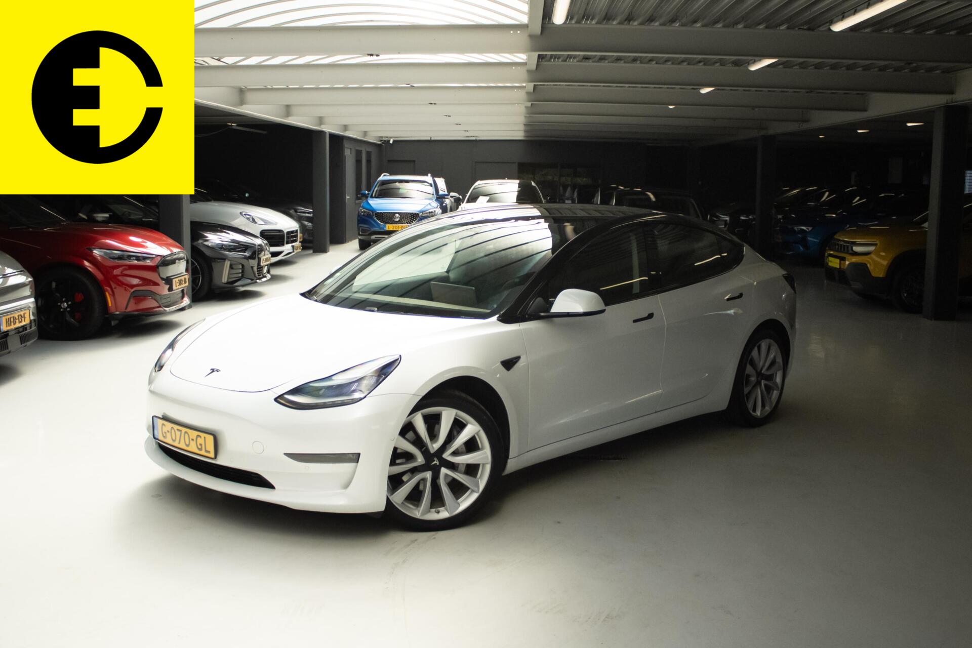 Tesla Model 3 Long Range AWD 75 kWh | SOH 89% | LMV | Stoelverwarming 2019 - voorkant