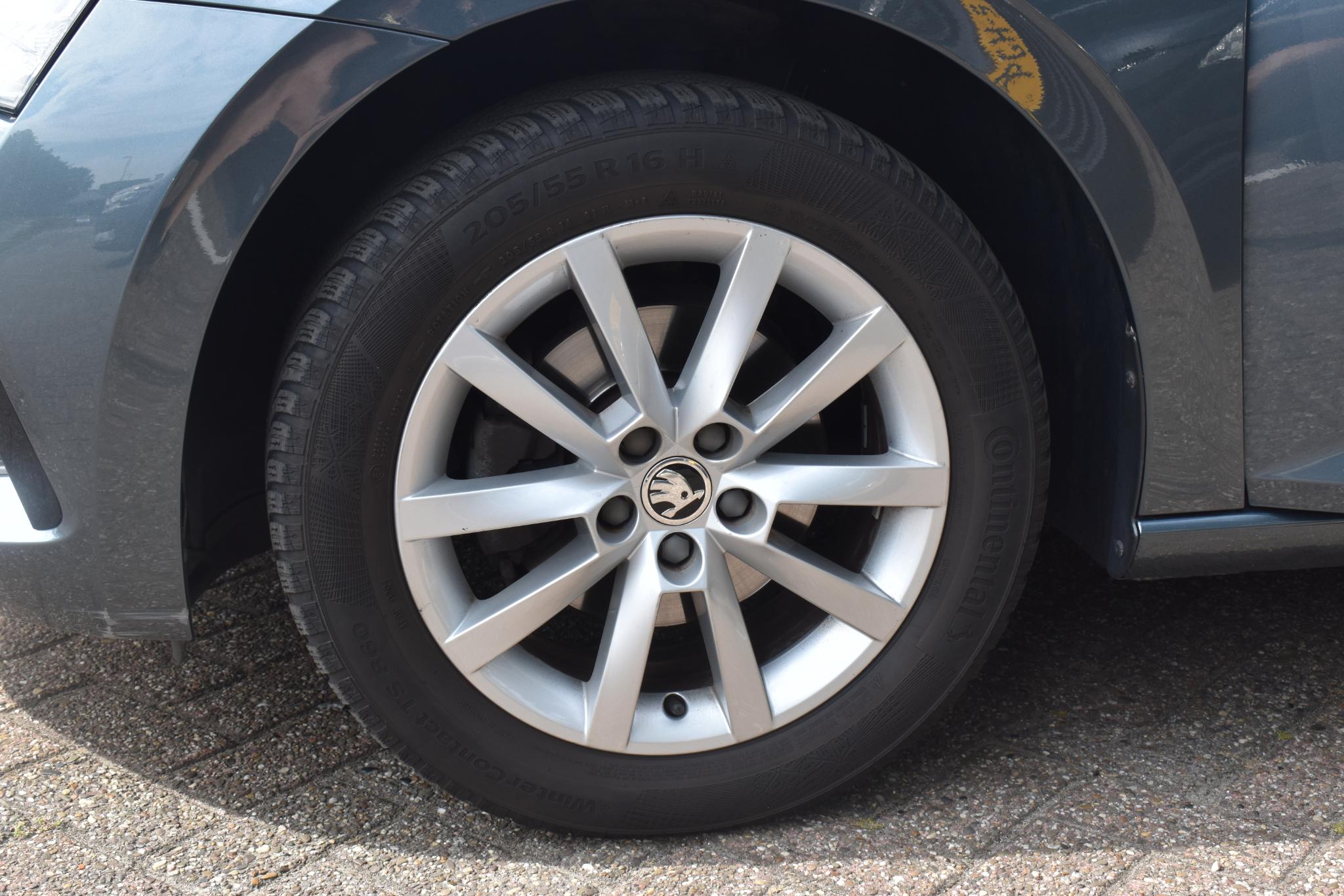 Foto van Skoda Scala
