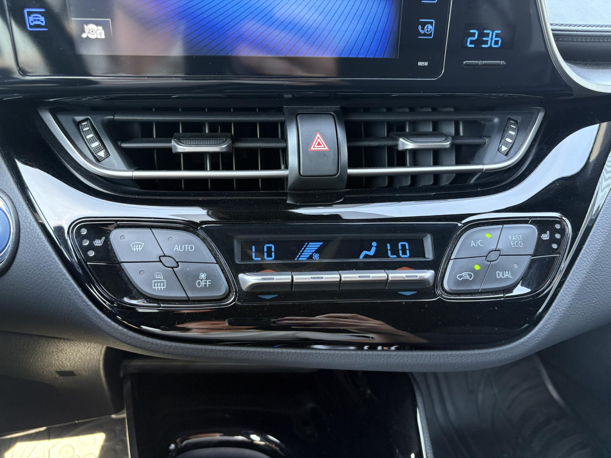 Foto van Toyota Toyota C-hr