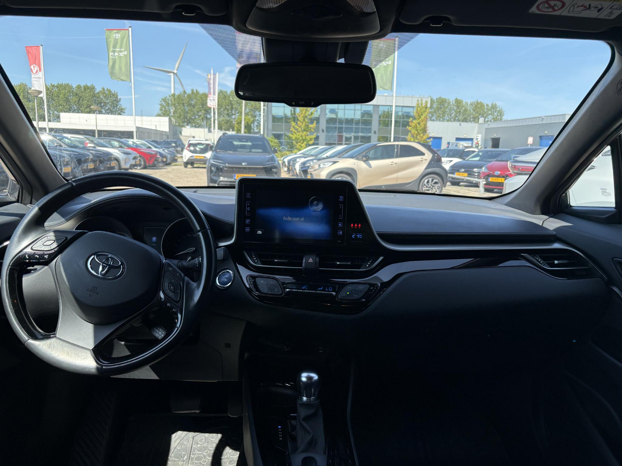 Foto van Toyota Toyota C-hr