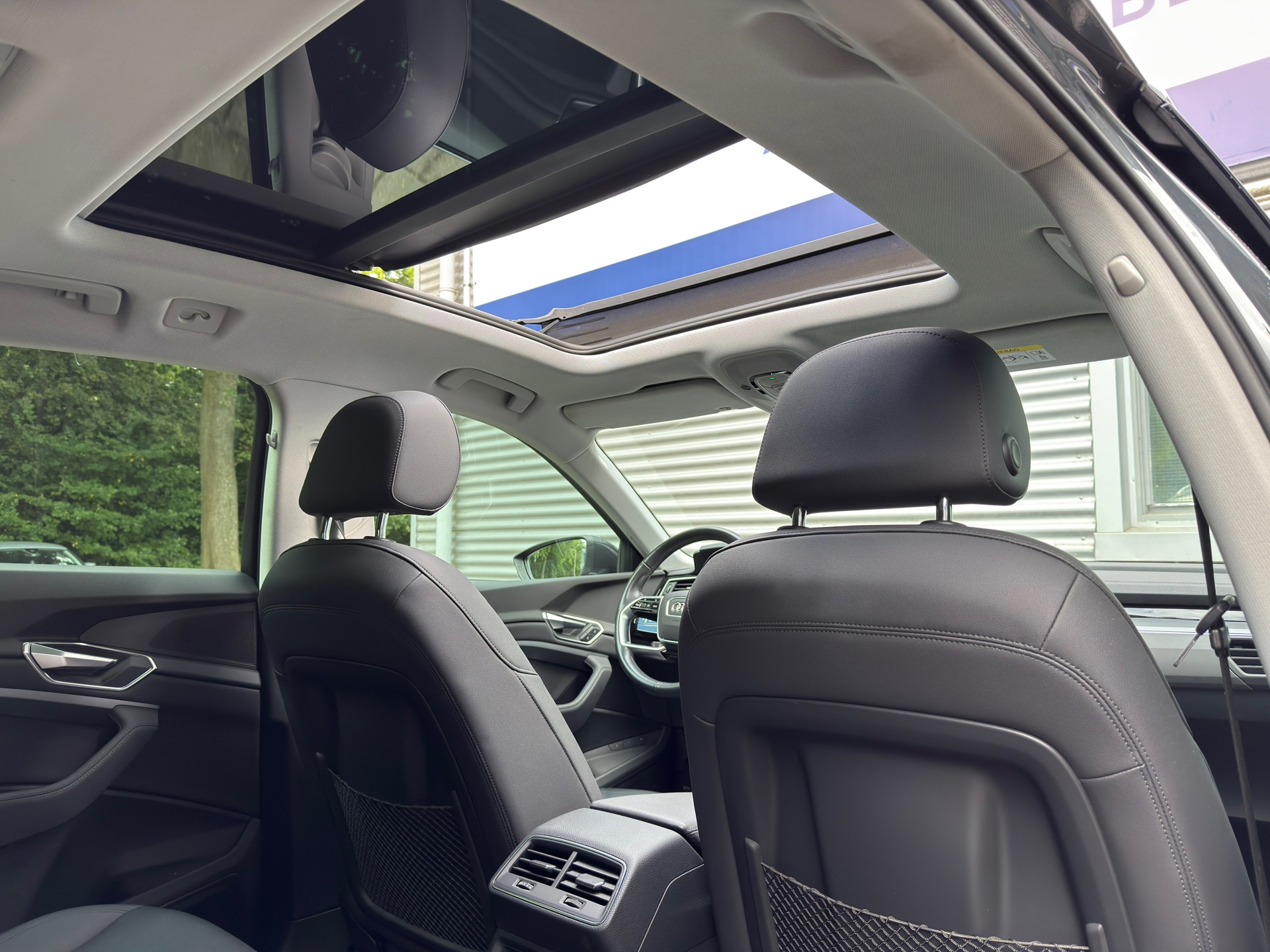 Foto van Audi E-tron 50