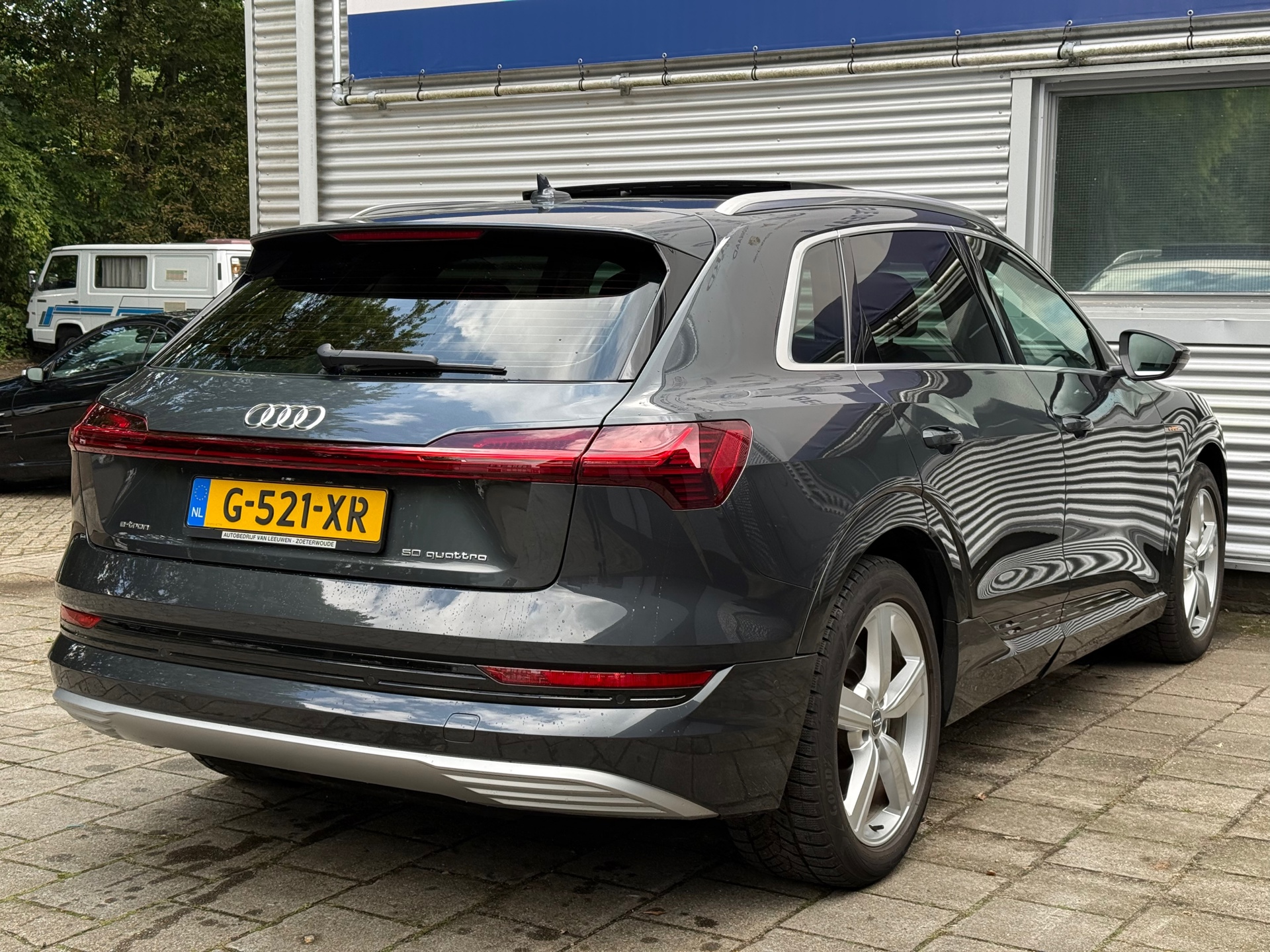 Foto van Audi E-tron 50