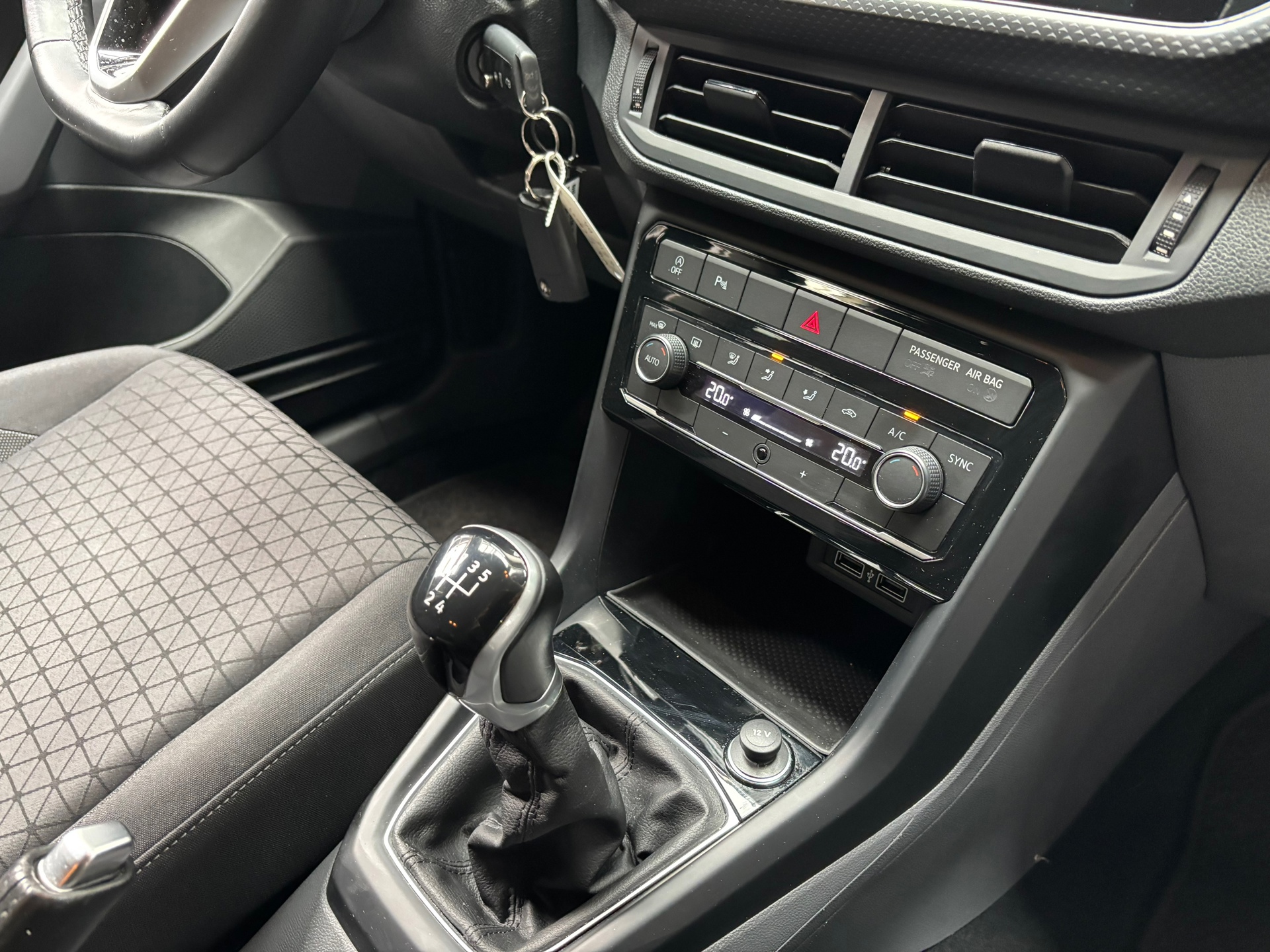 Foto van Volkswagen T-cross