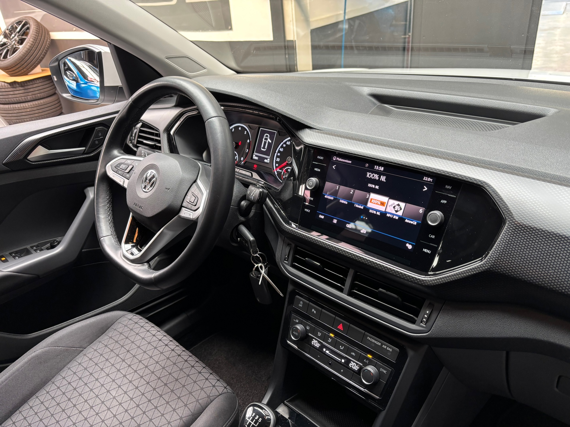 Foto van Volkswagen T-cross