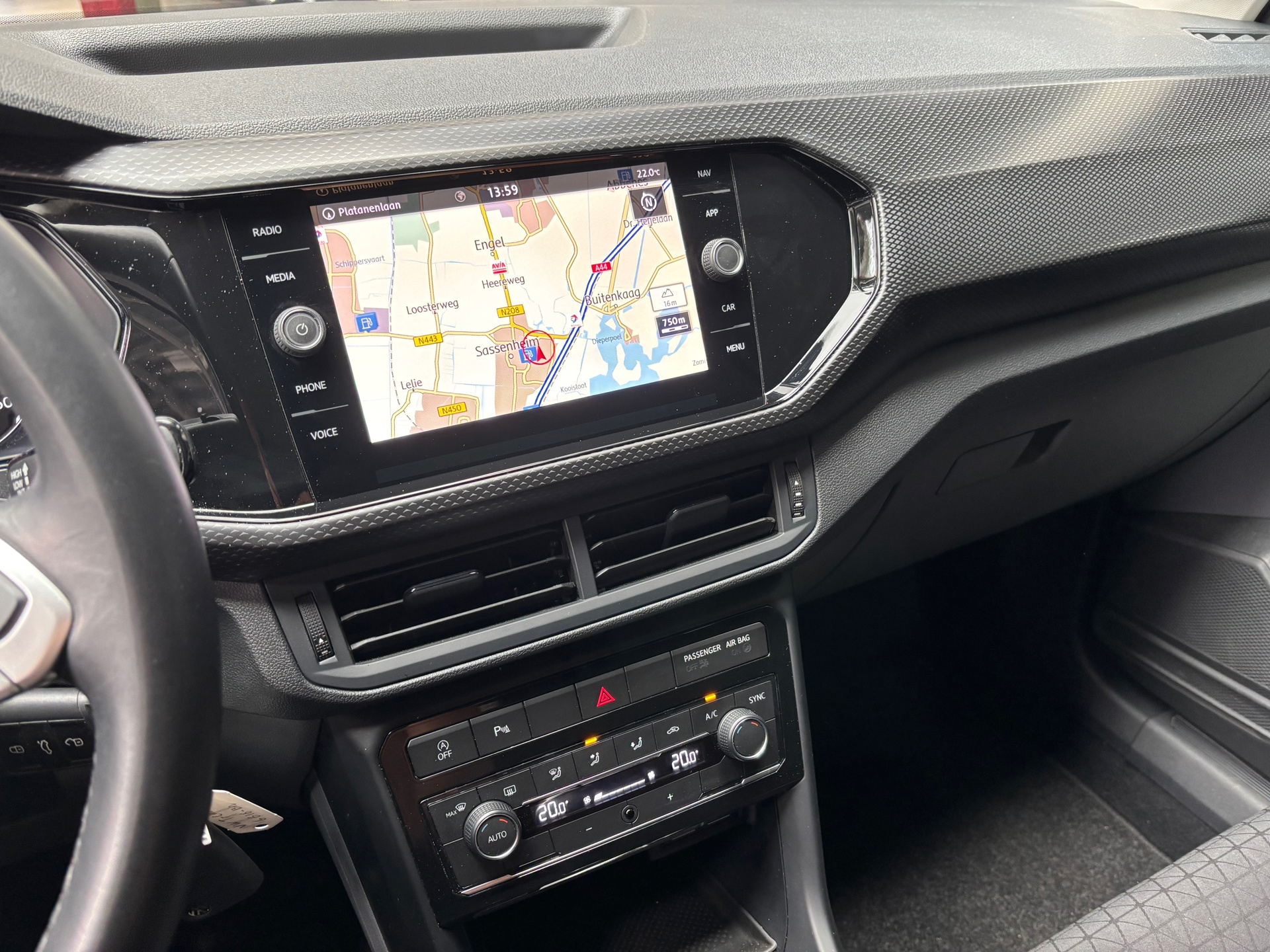 Foto van Volkswagen T-cross
