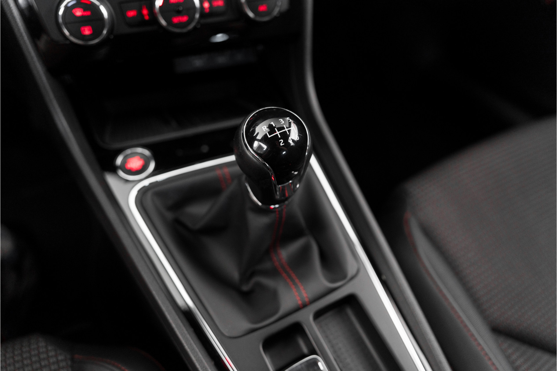 Foto van Seat Leon Sportourer ST